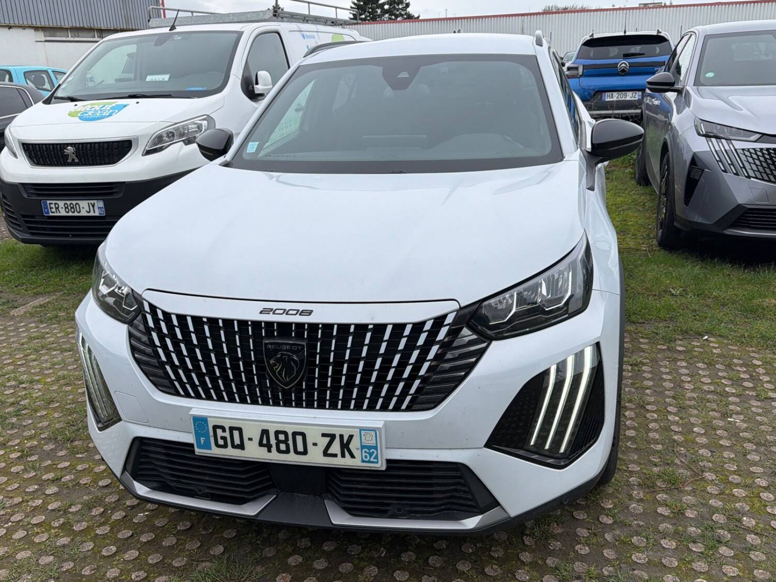 PEUGEOT - 2008 - #866108 - 4