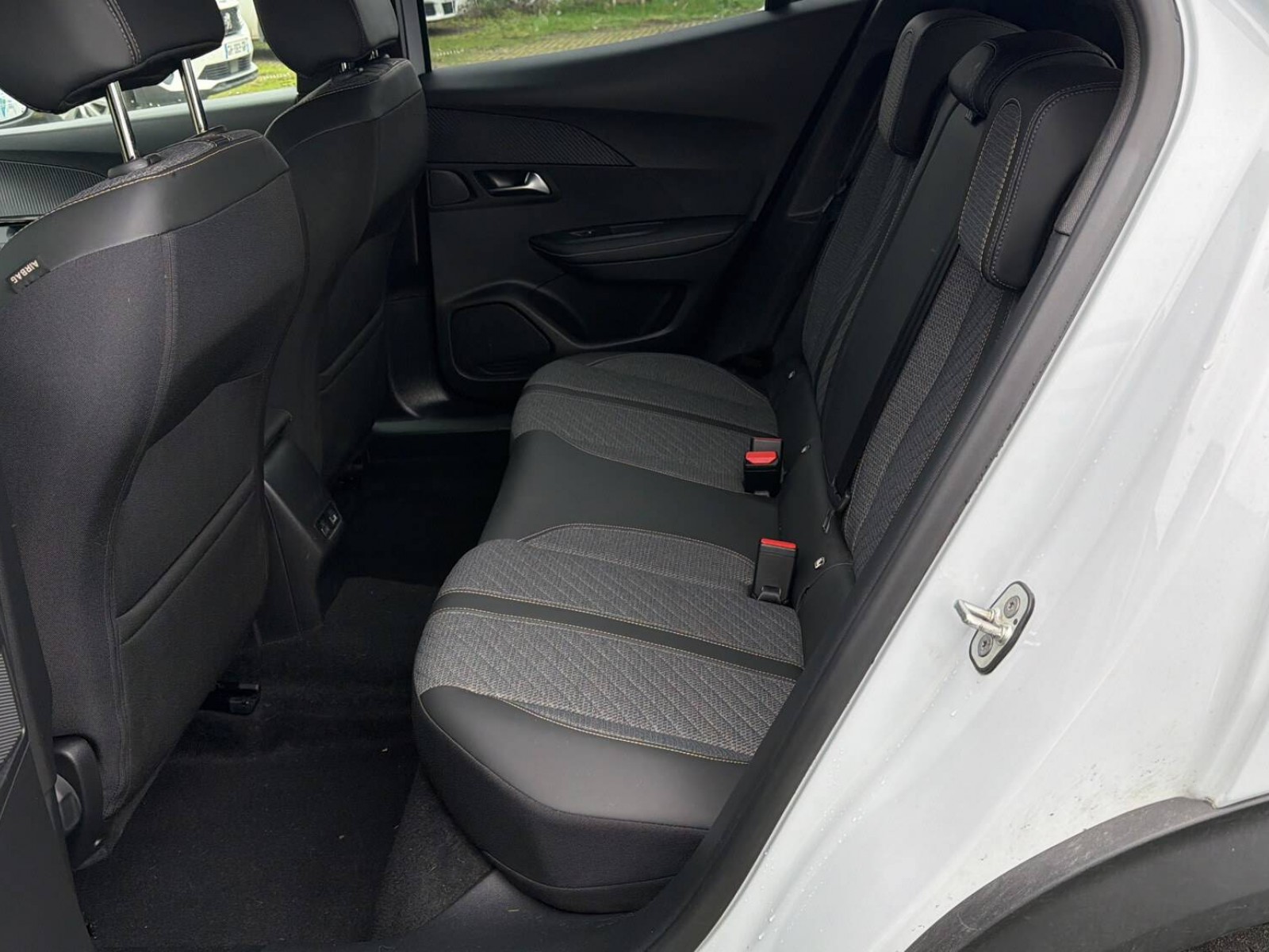 PEUGEOT - 2008 - #866108 - 10