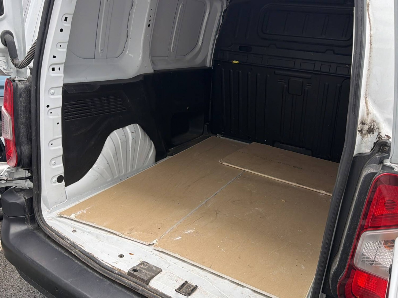 PEUGEOT - PARTNER FOURGON - #866112 - 8