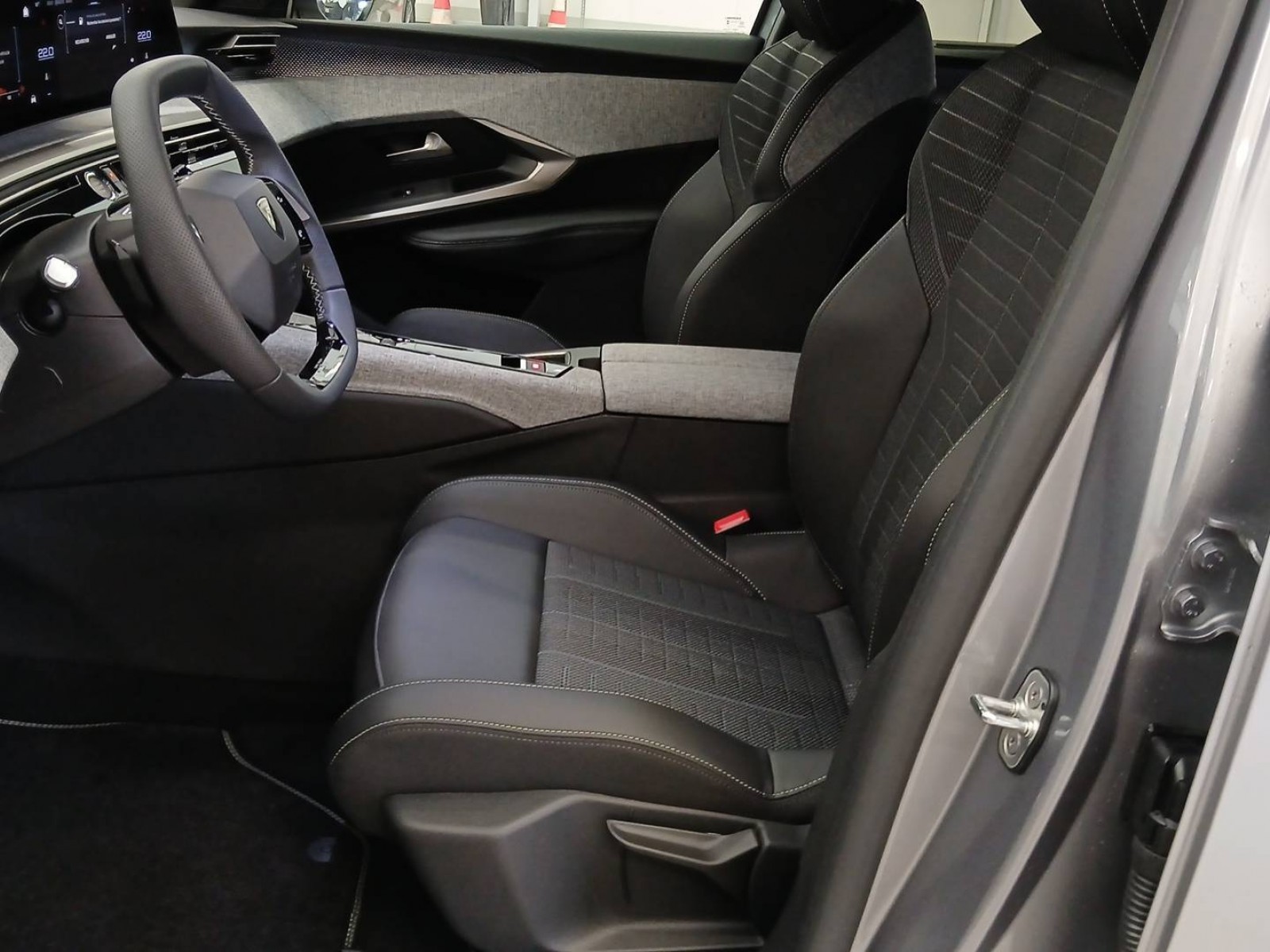 PEUGEOT - 5008 - #866255 - 16