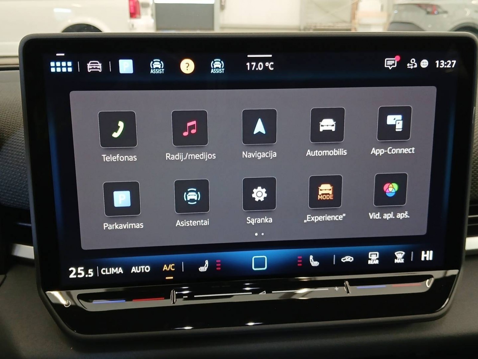 VOLKSWAGEN - T-ROC - #866417 - 11