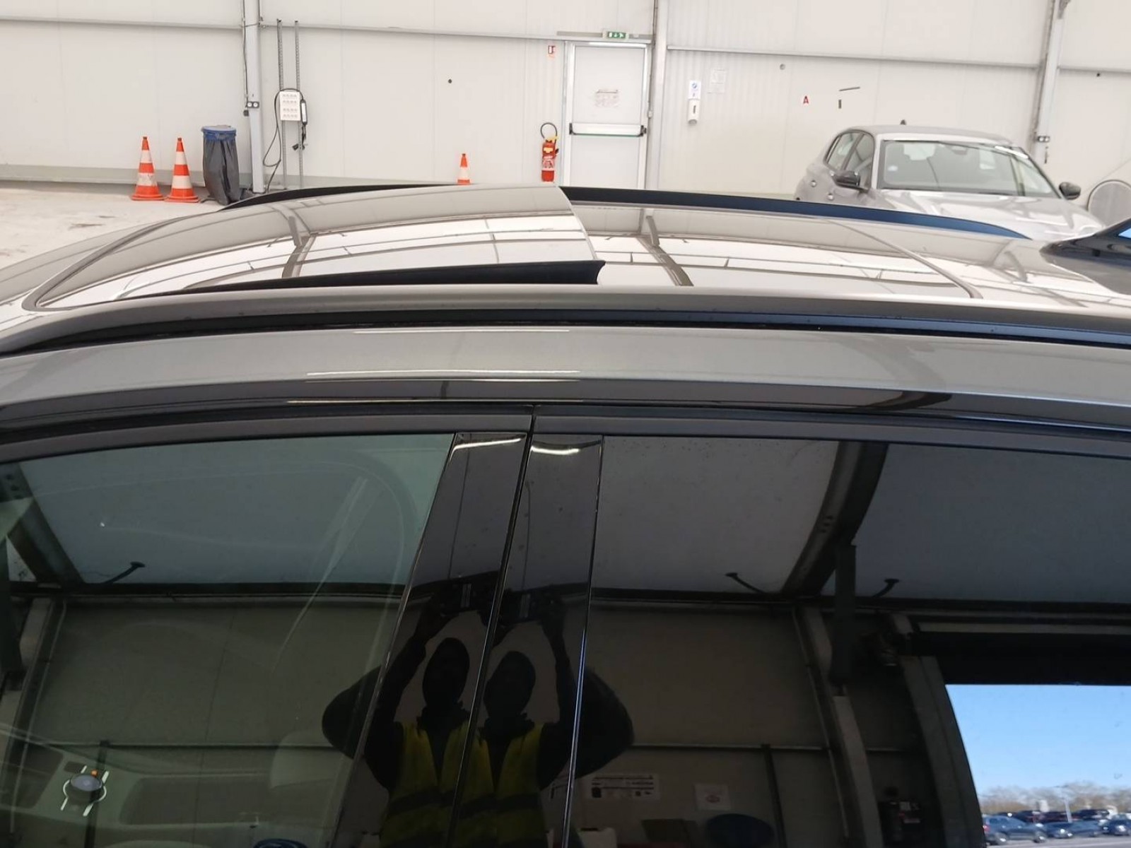 VOLKSWAGEN - T-ROC - #866420 - 13