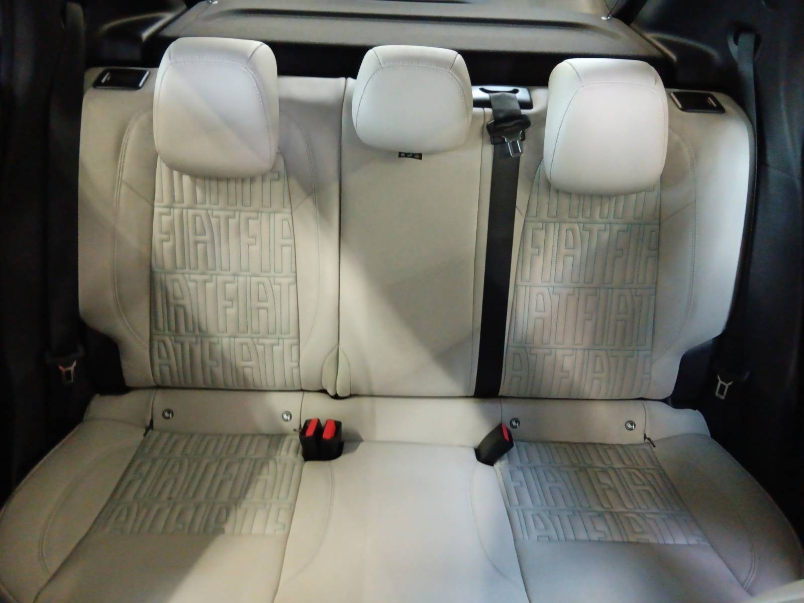 FIAT - 600 - #862049 - 9