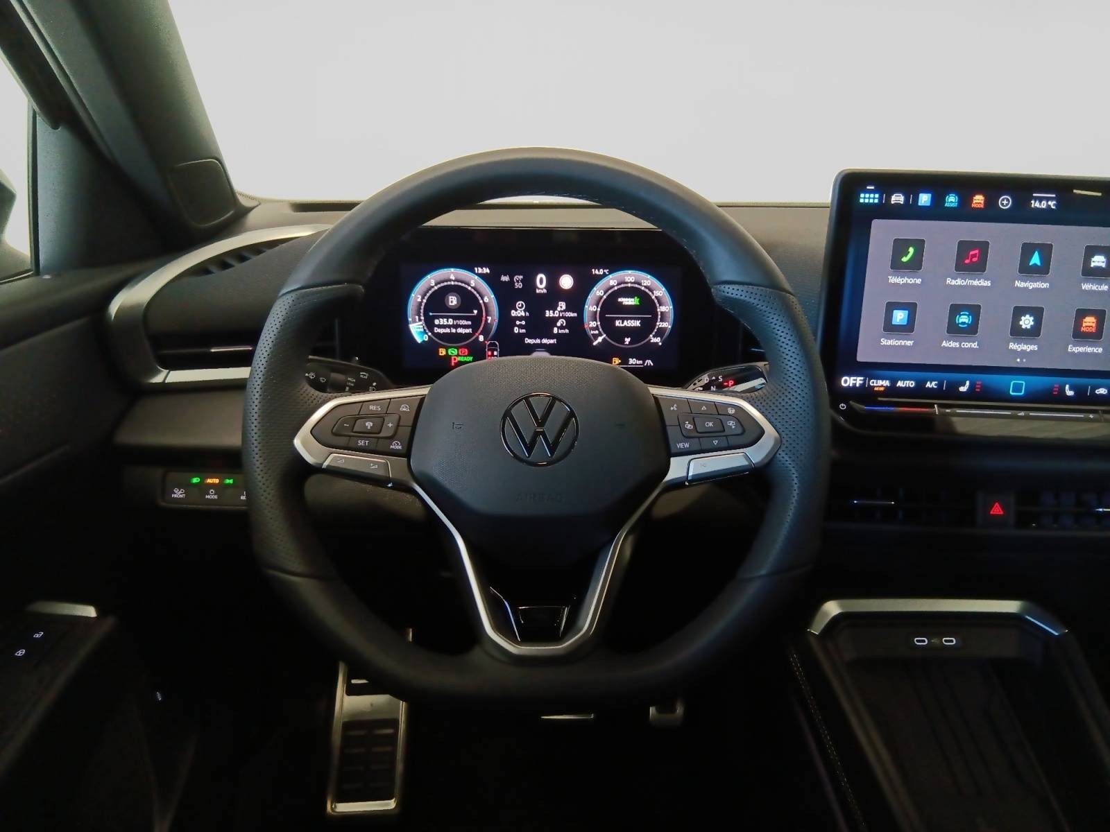 VOLKSWAGEN - T-ROC - #844890 - 10