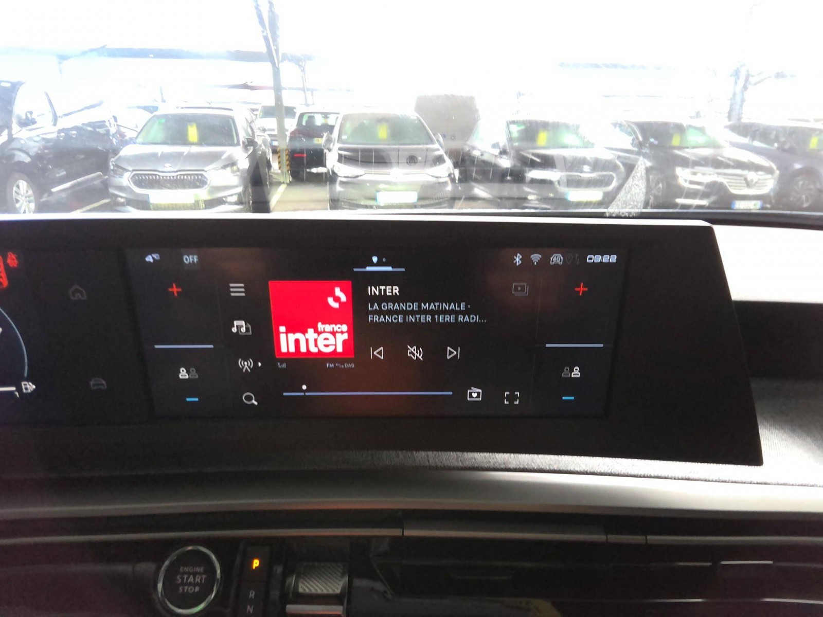 PEUGEOT - 5008 - #867276 - 4