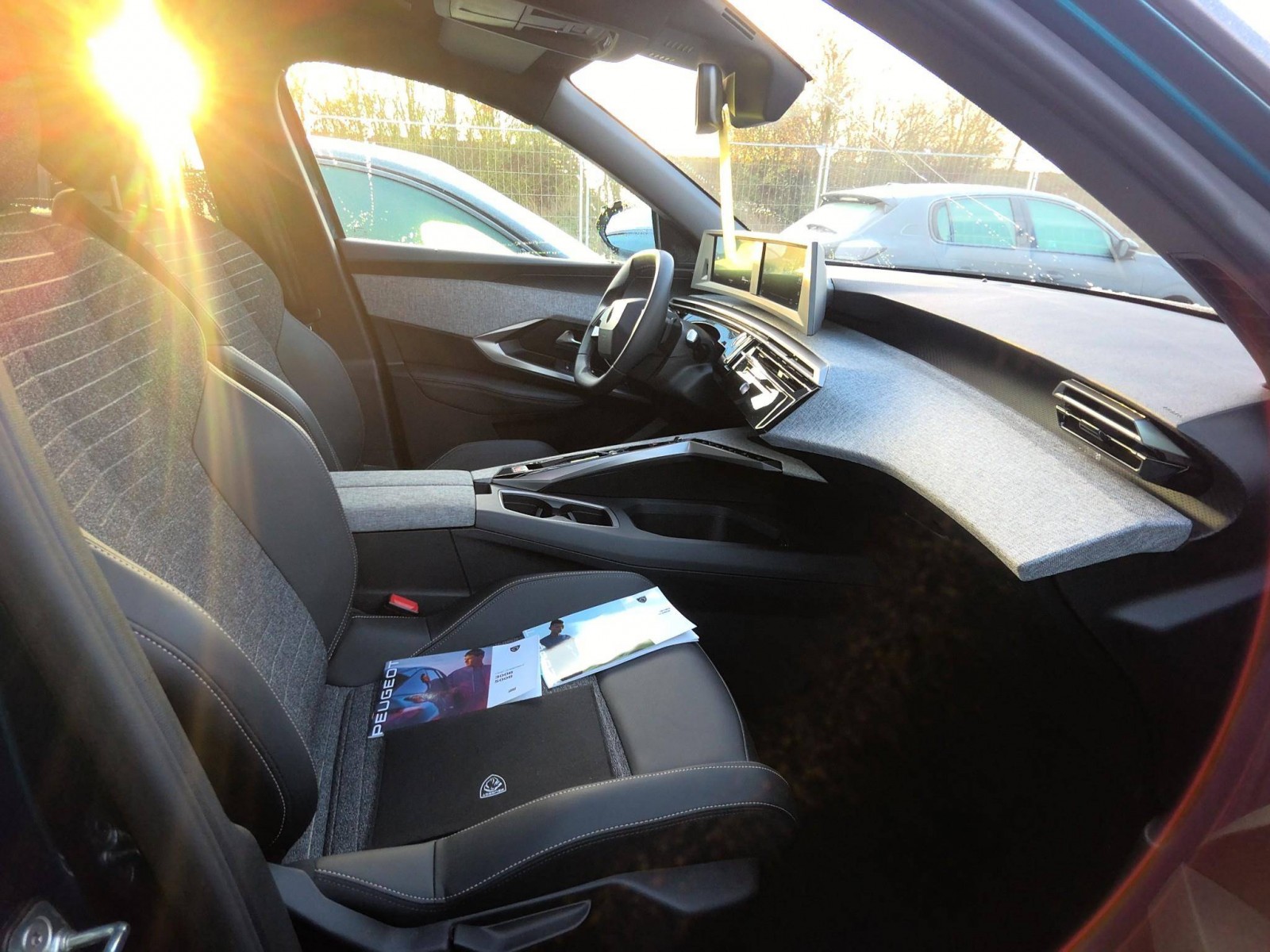 PEUGEOT - 5008 - #867278 - 2