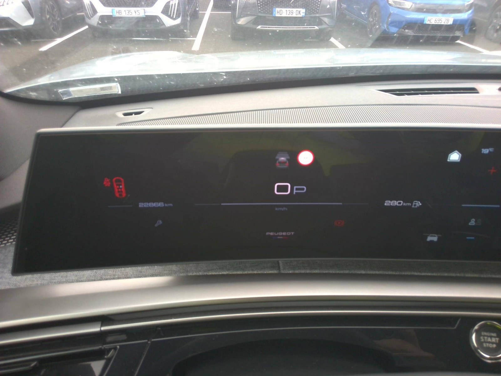 PEUGEOT - 3008 - #867300 - 3