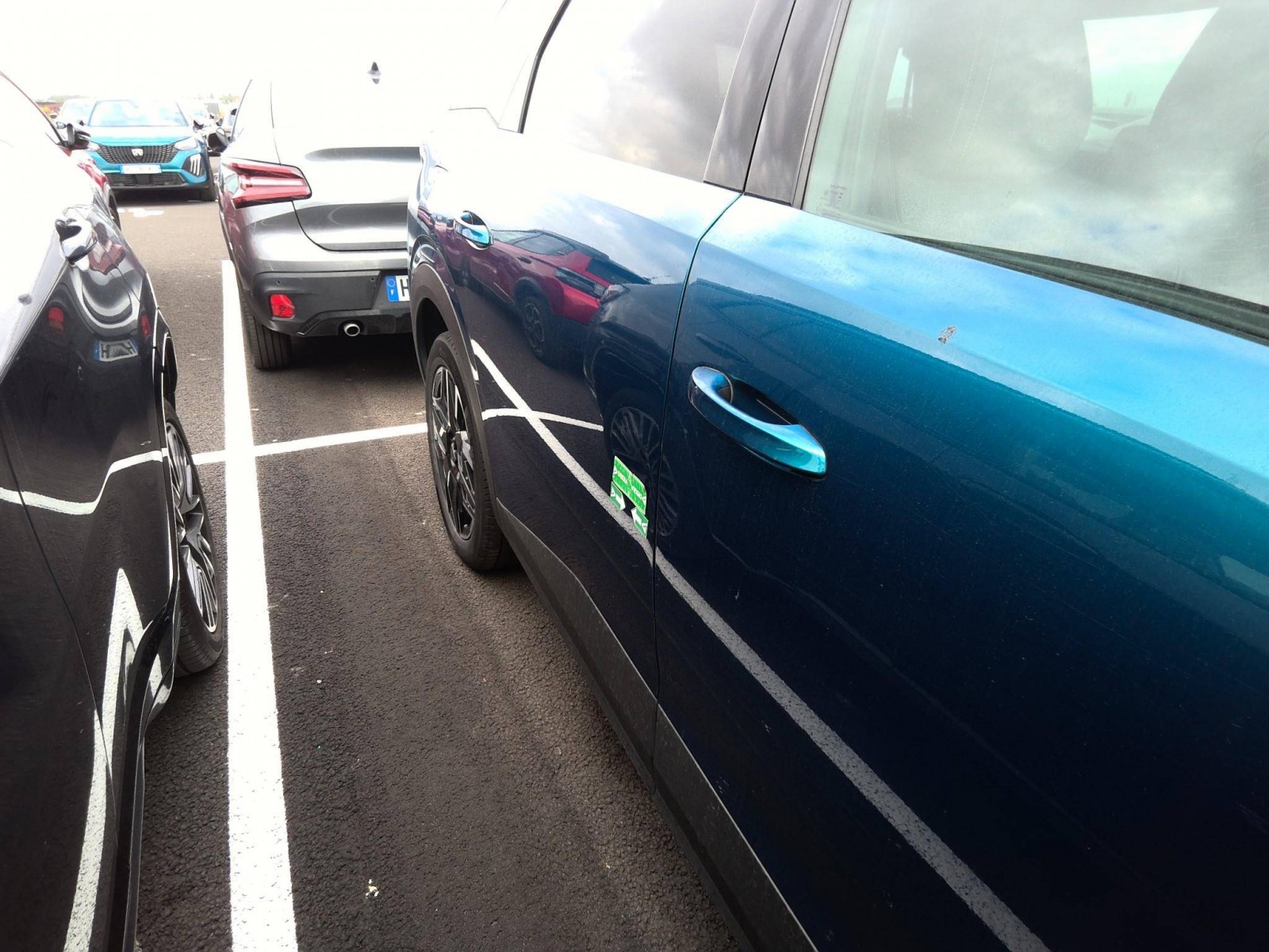 PEUGEOT - 5008 - #867355 - 7