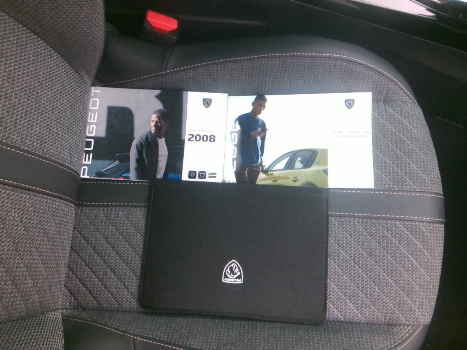 PEUGEOT - 2008 - #869506 - 3