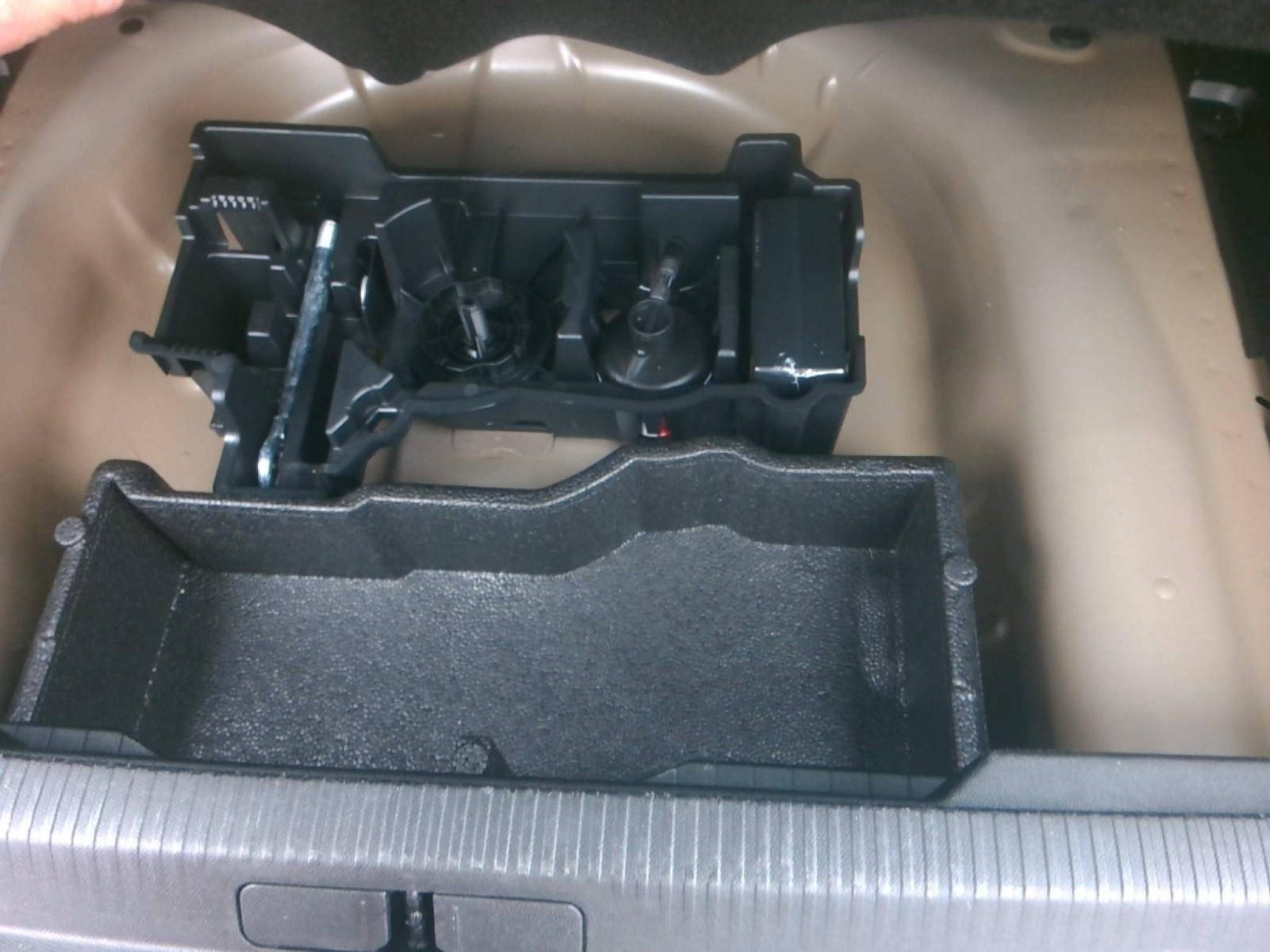 PEUGEOT - 2008 - #869506 - 4