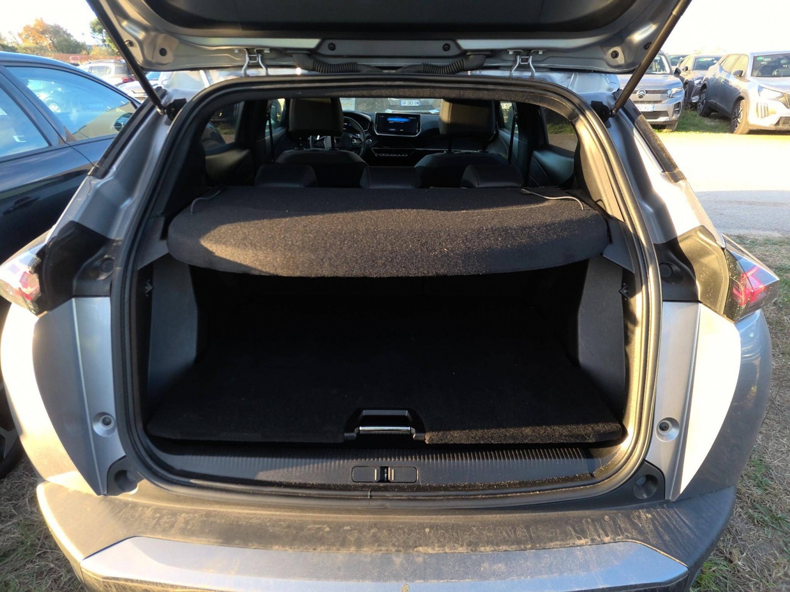 PEUGEOT - 2008 - #869507 - 5