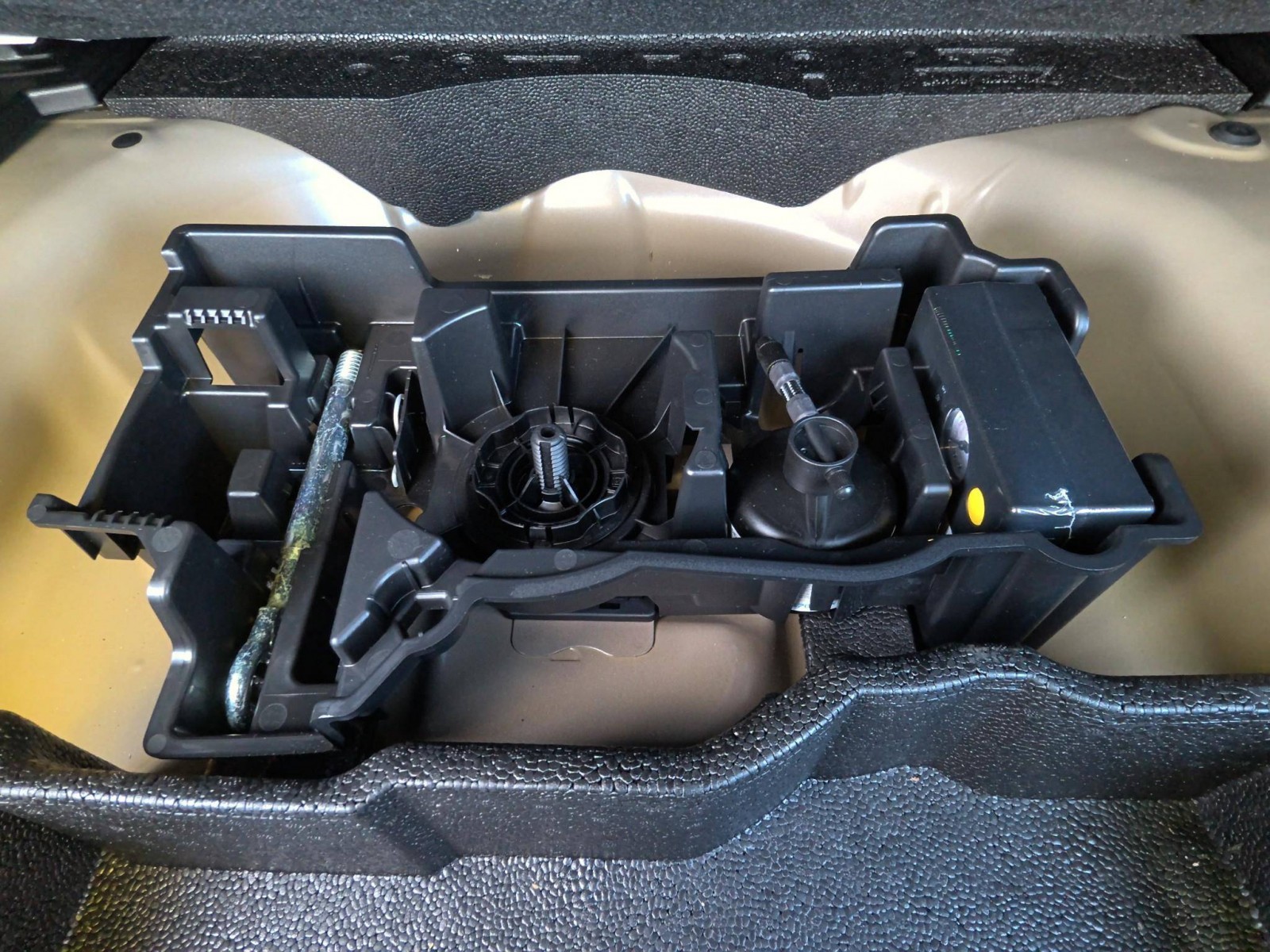 PEUGEOT - 2008 - #869507 - 6