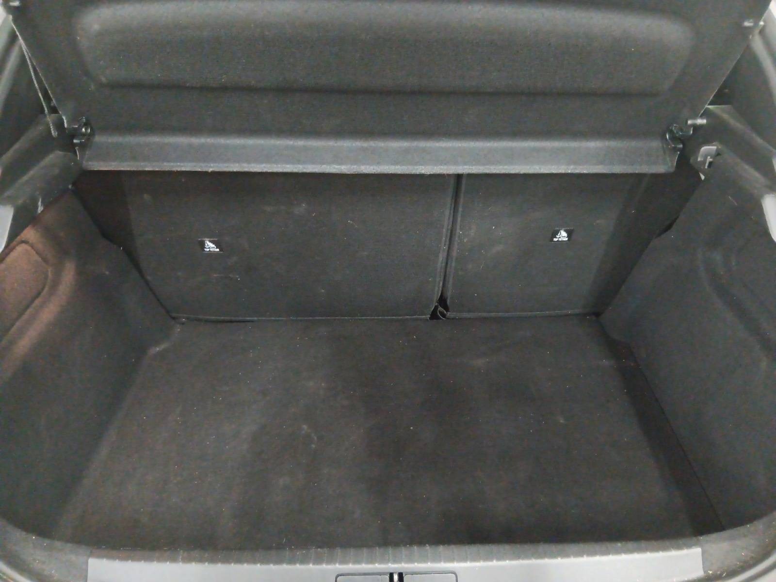 PEUGEOT - 208 - #869549 - 15