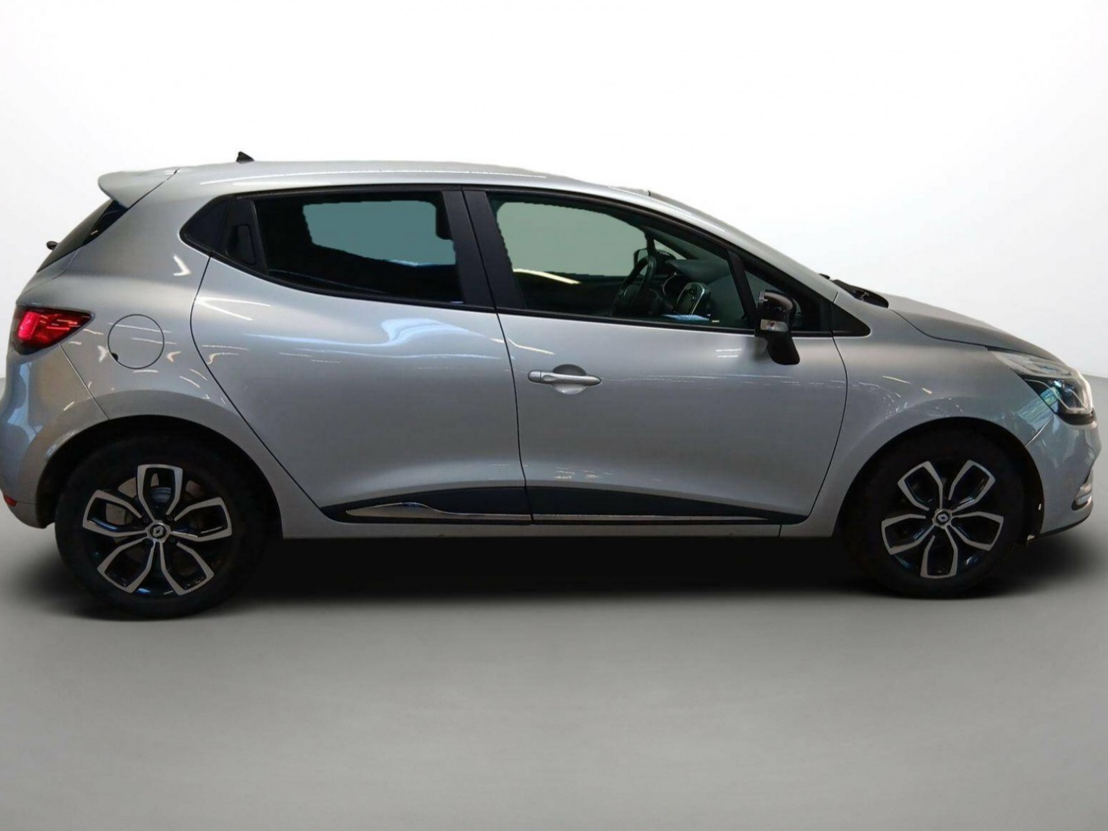 RENAULT - CLIO IV - #198347 - 35