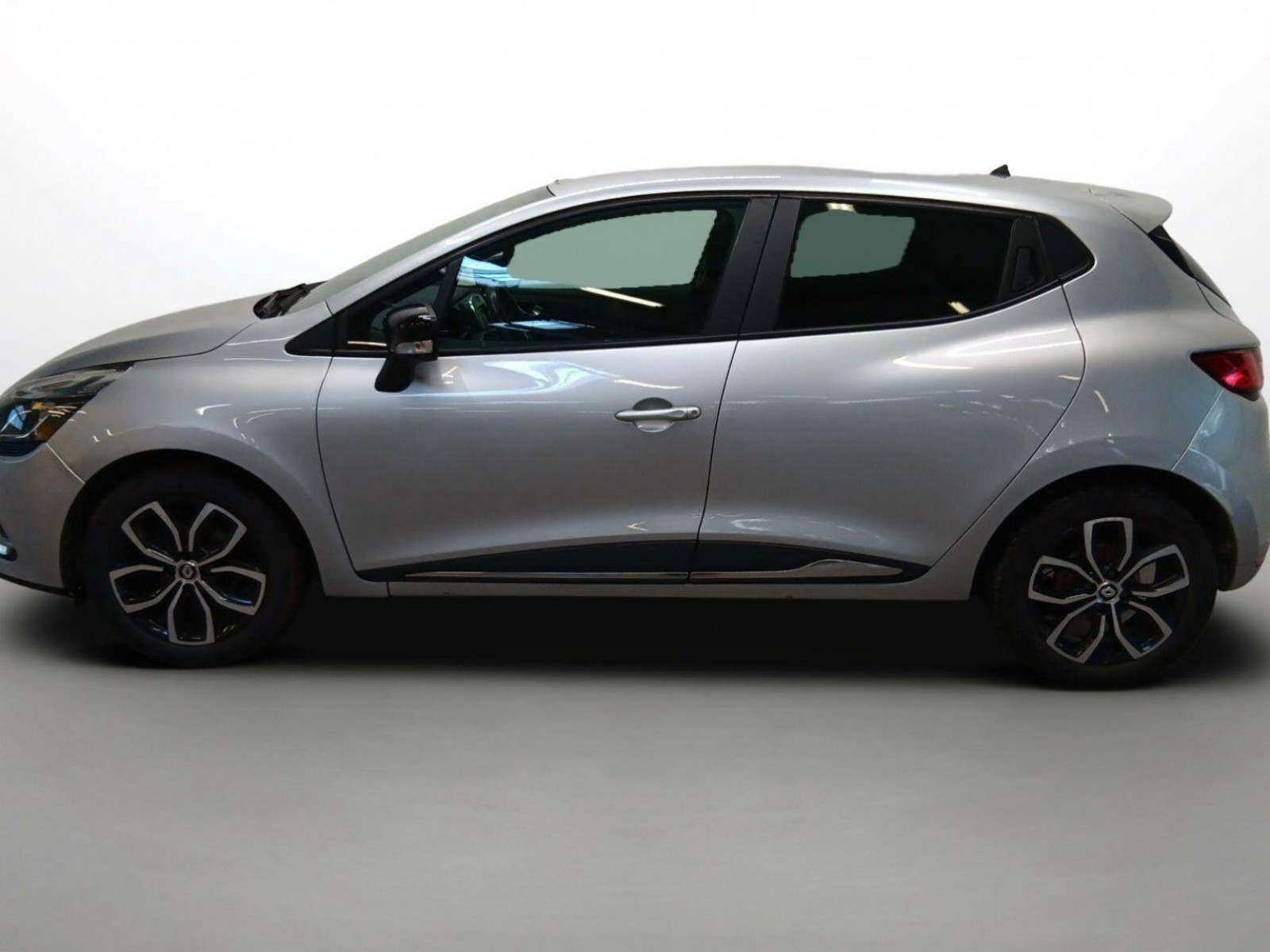 RENAULT - CLIO IV - #198347 - 36