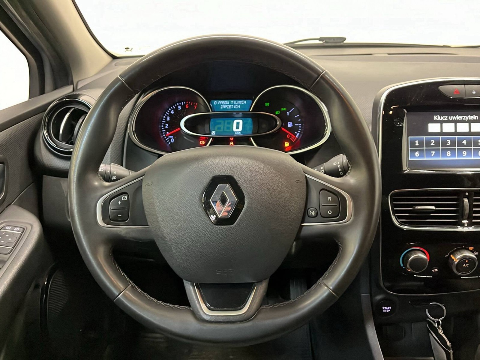 RENAULT - CLIO IV - #198347 - 10