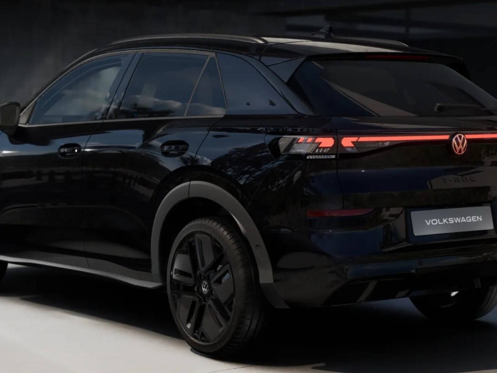 VOLKSWAGEN - T-ROC - #866435 - 3