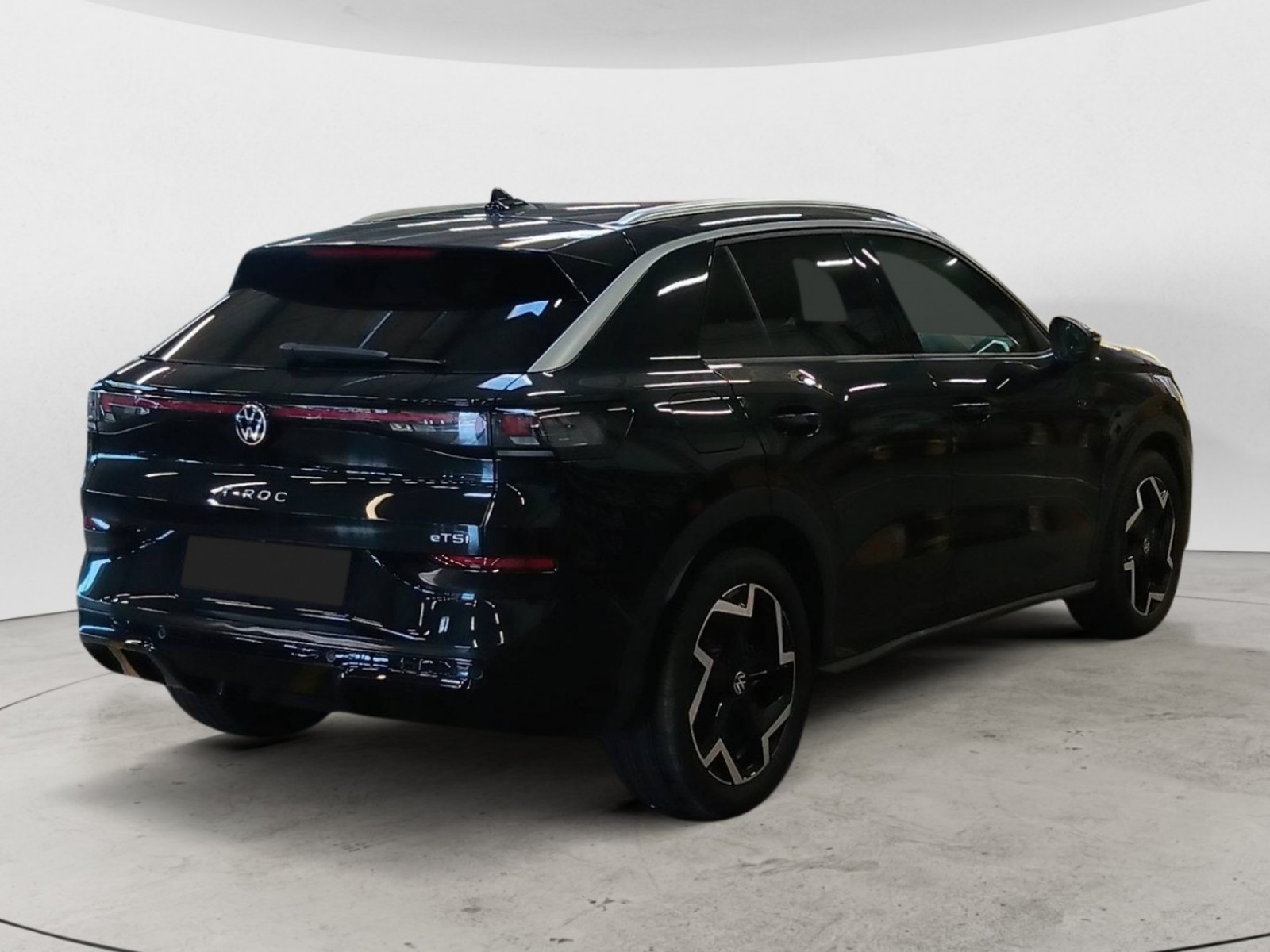 VOLKSWAGEN - T-ROC - #844890 - 19