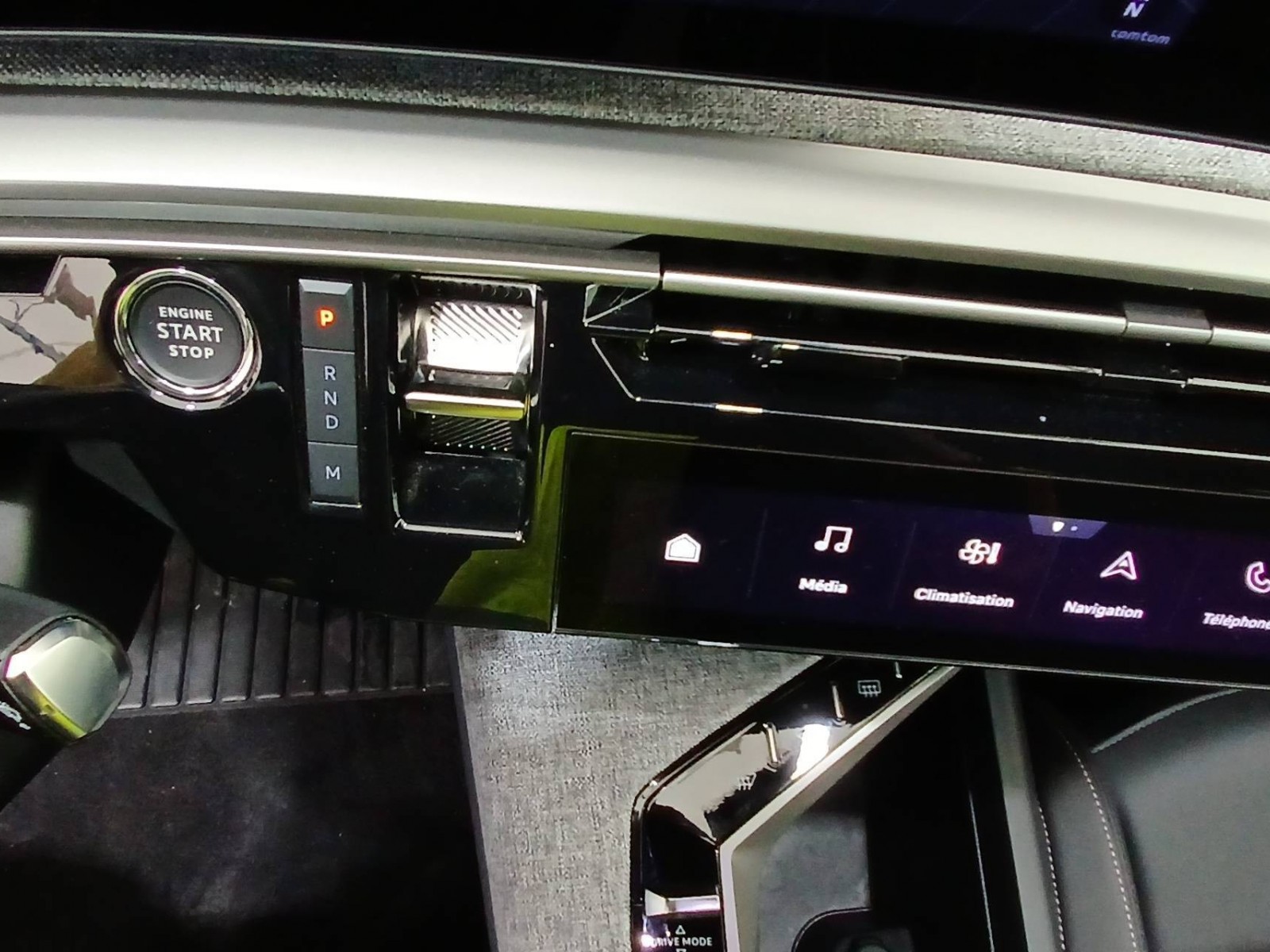 PEUGEOT - 3008 - #861575 - 11