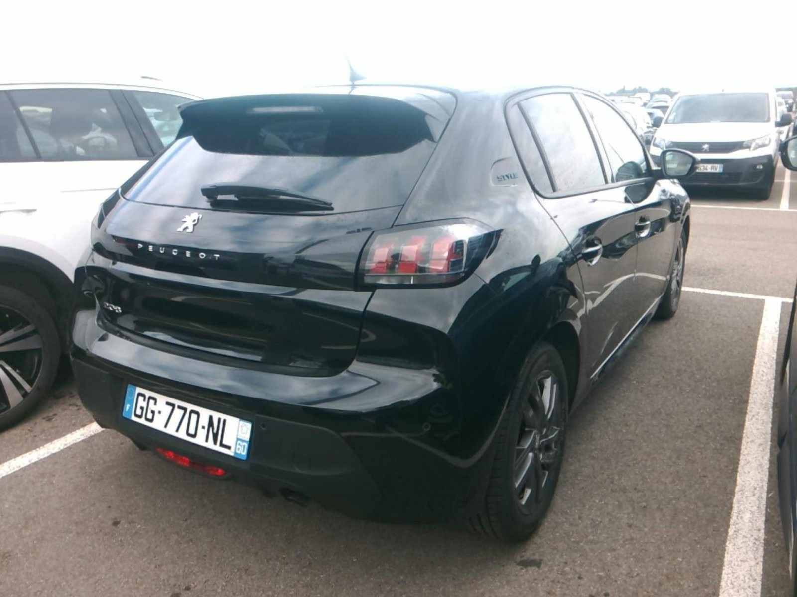 PEUGEOT - 208 - #182328 - 4