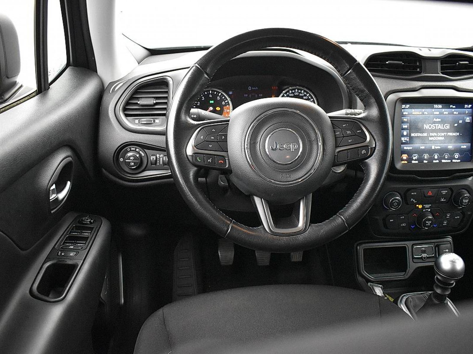 JEEP - RENEGADE - #182235 - 9