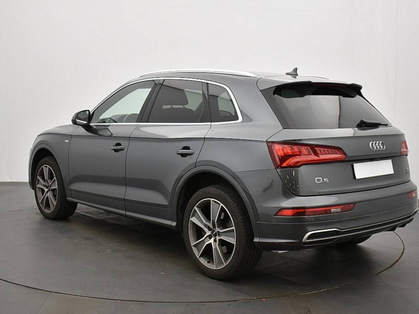 AUDI - Q5 - #181553 - 18