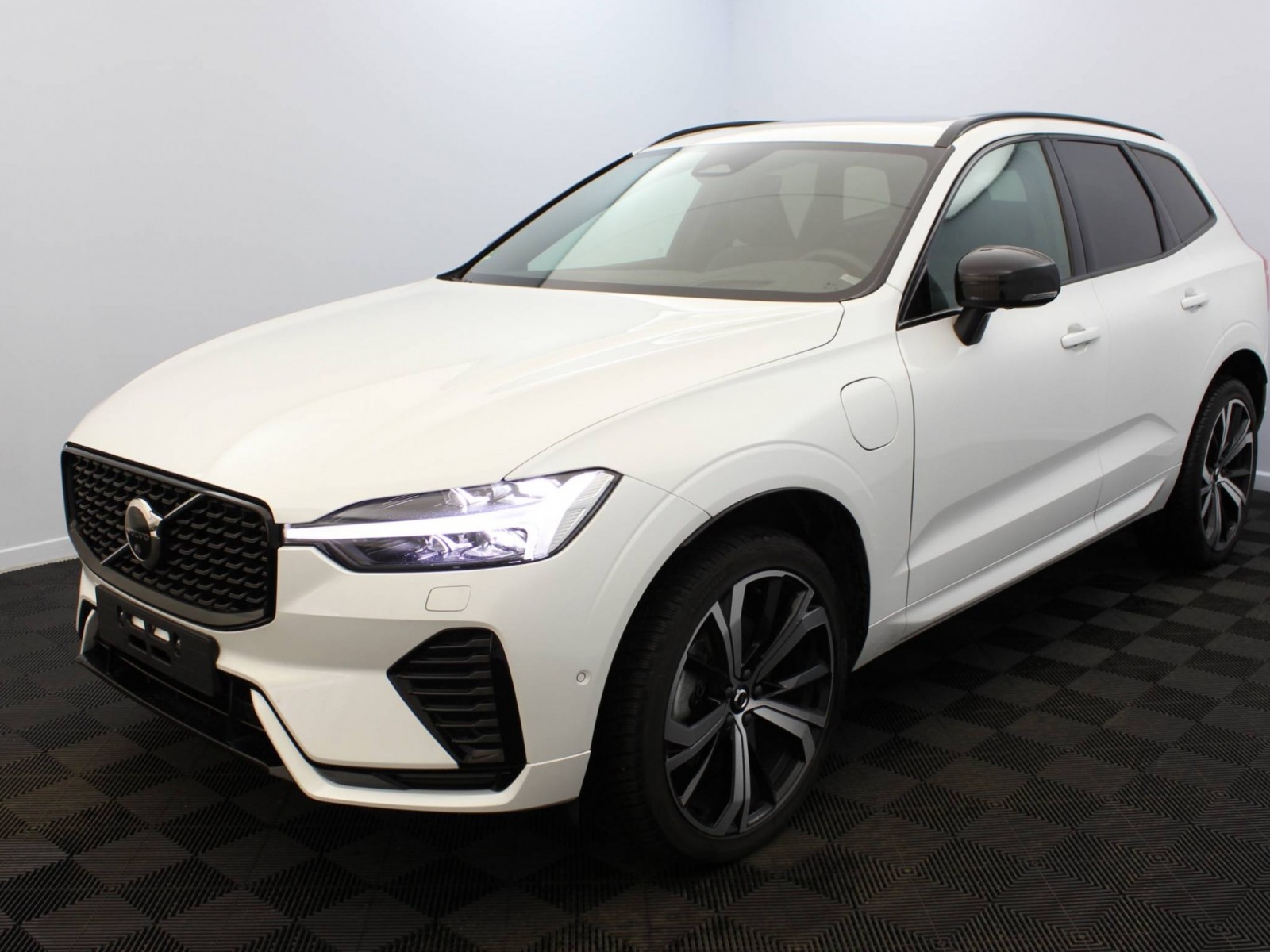 VOLVO - XC60 MY22 - #174952 - 16