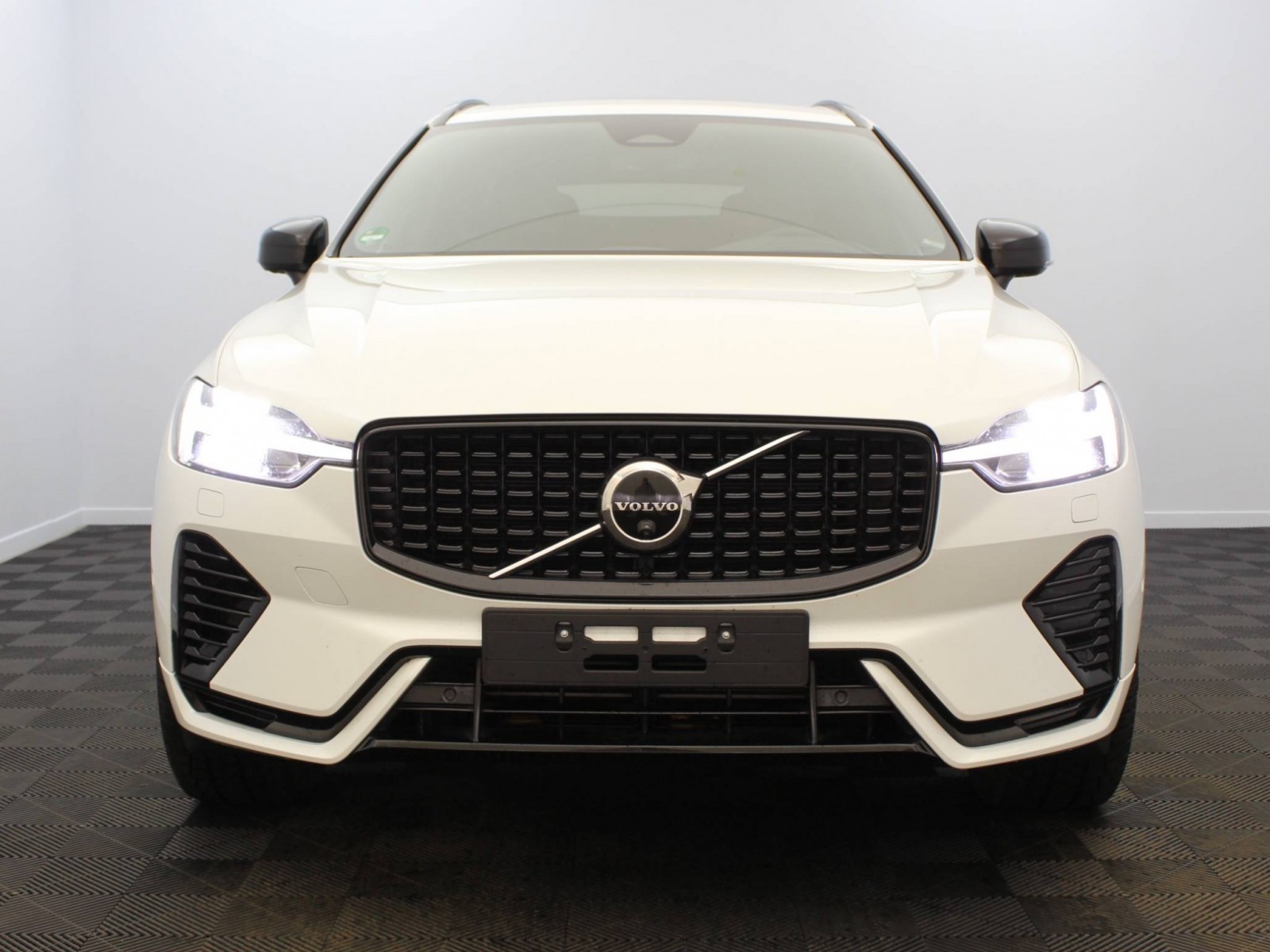 VOLVO - XC60 MY22 - #174952 - 20