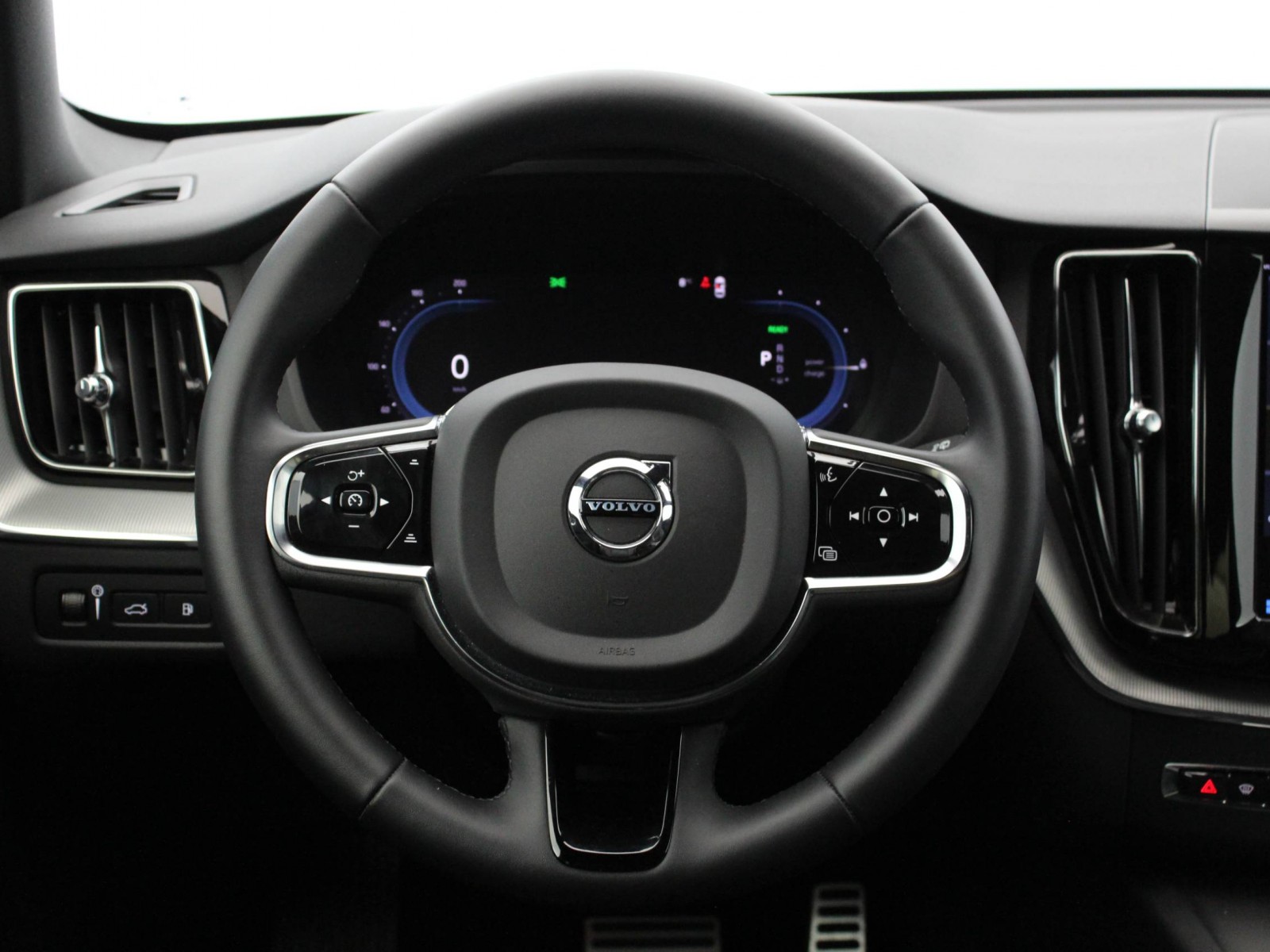 VOLVO - XC60 MY22 - #174952 - 10