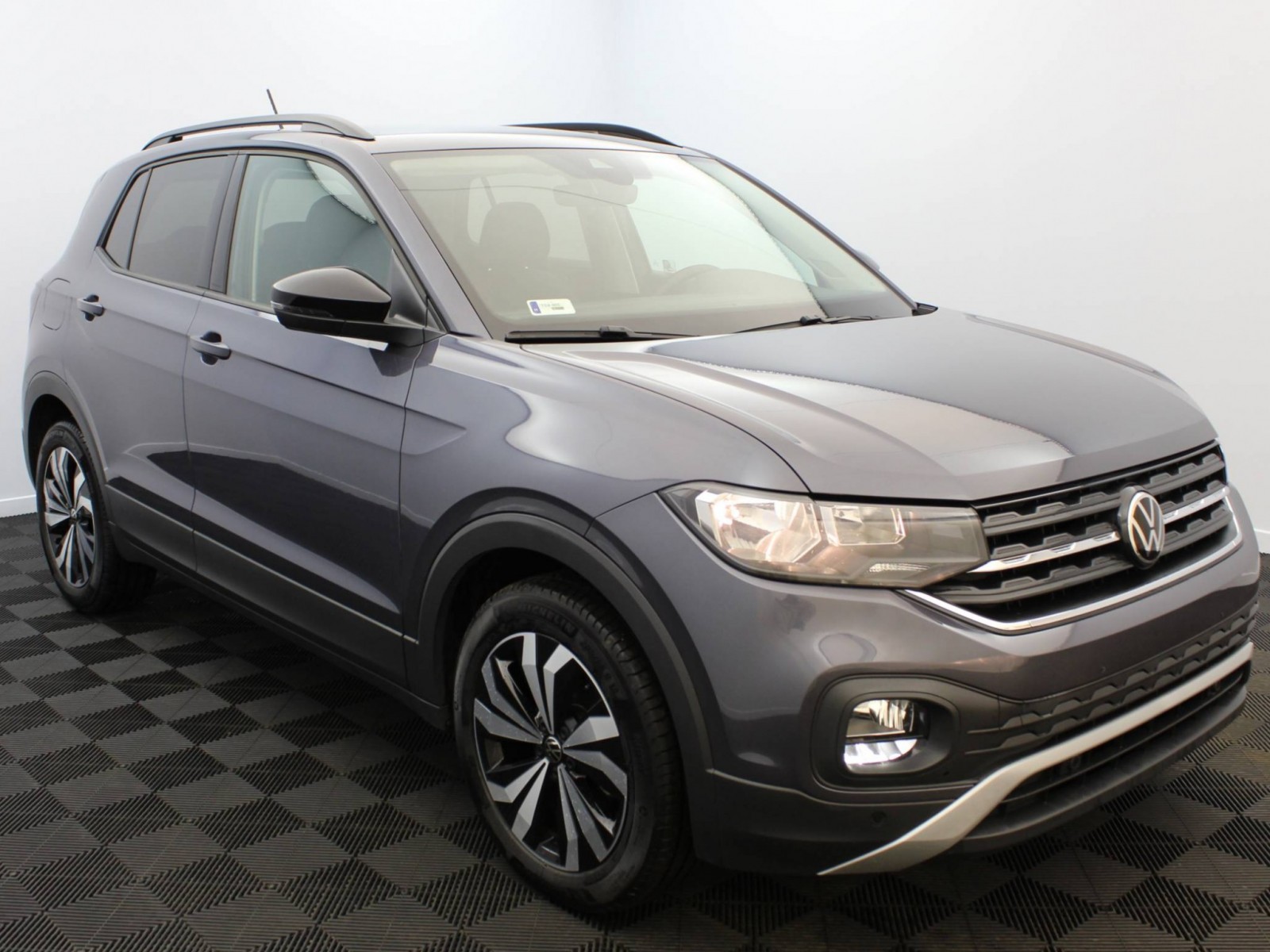 VOLKSWAGEN - T-CROSS - #182267 - 16