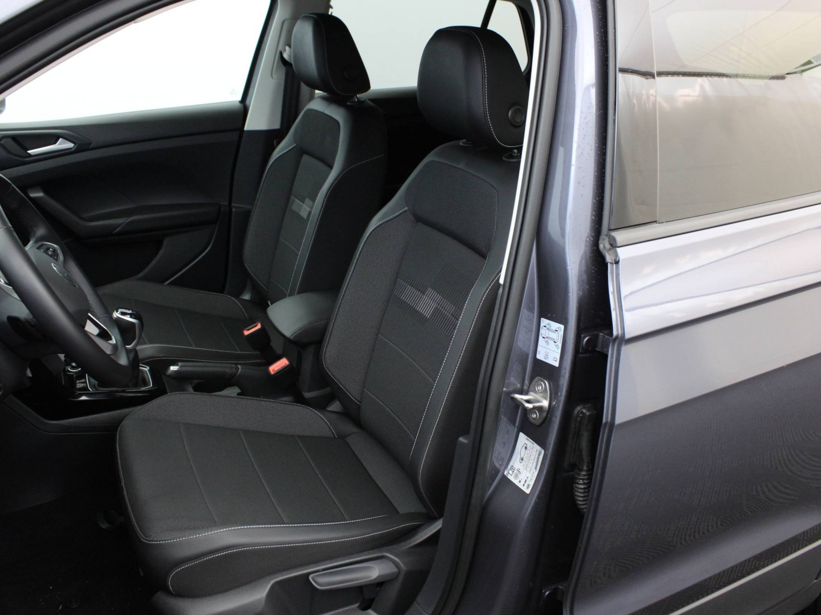 VOLKSWAGEN - T-CROSS - #182267 - 7