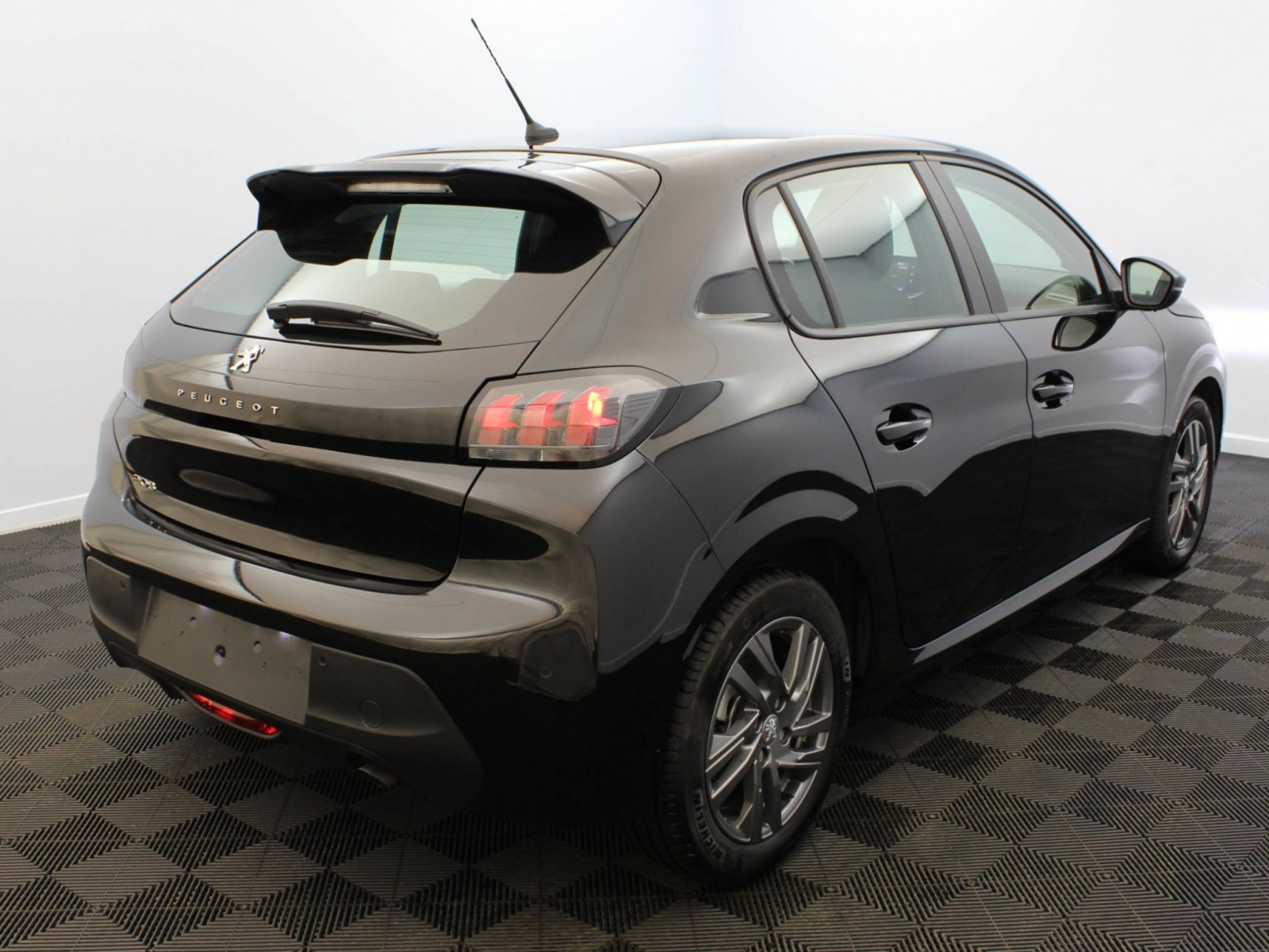 PEUGEOT - 208 - #165344 - 18