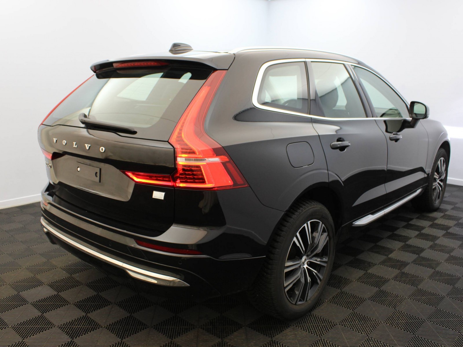 VOLVO - XC60 MY22 - #174920 - 3