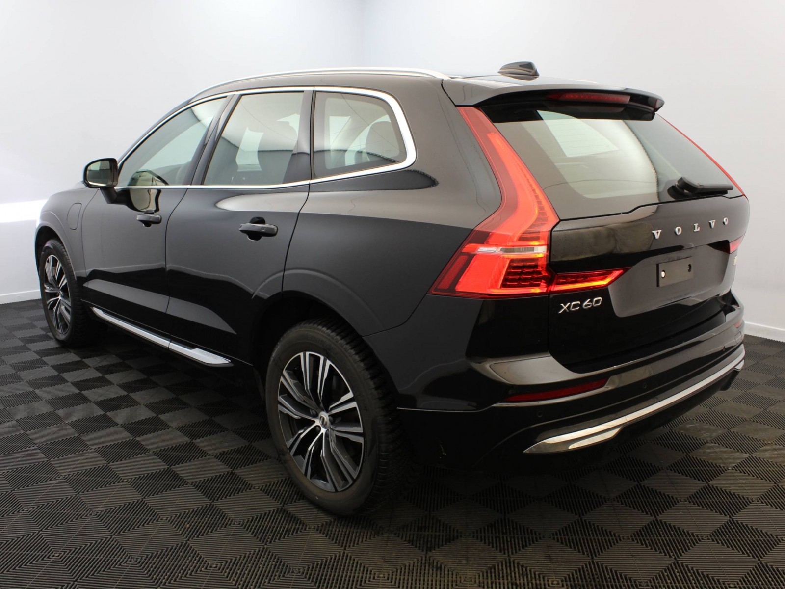 VOLVO - XC60 MY22 - #174920 - 2