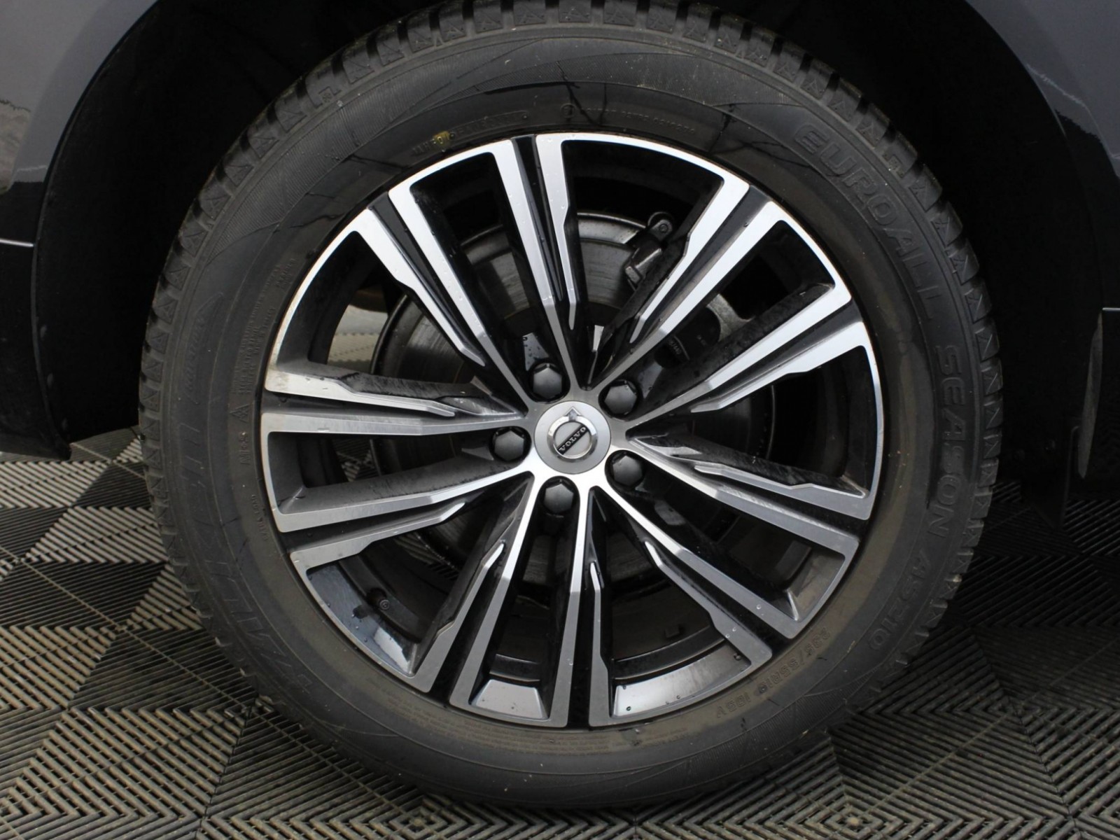 VOLVO - XC60 MY22 - #174920 - 22