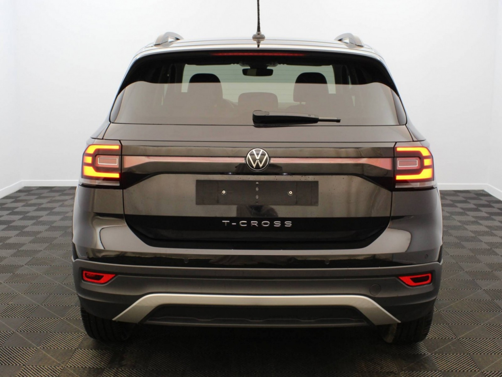 VOLKSWAGEN - T-CROSS - #175402 - 19