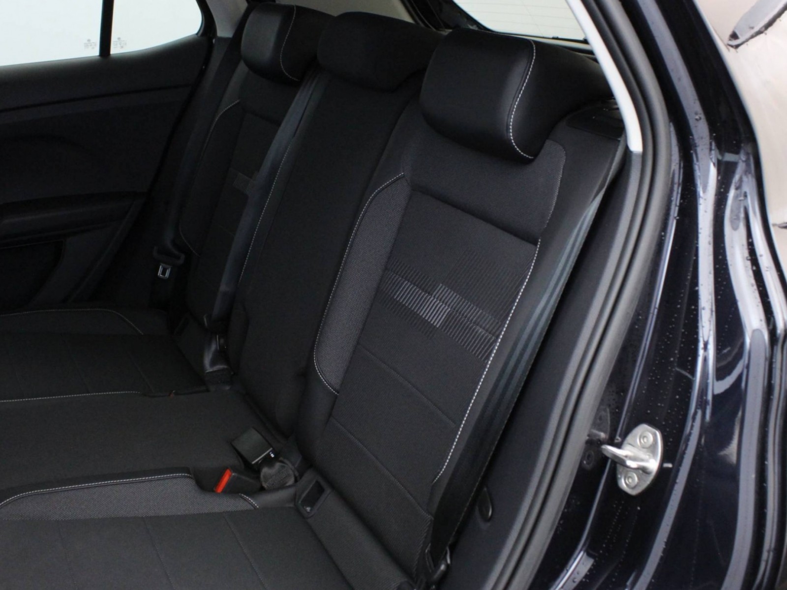 VOLKSWAGEN - T-CROSS - #175402 - 22