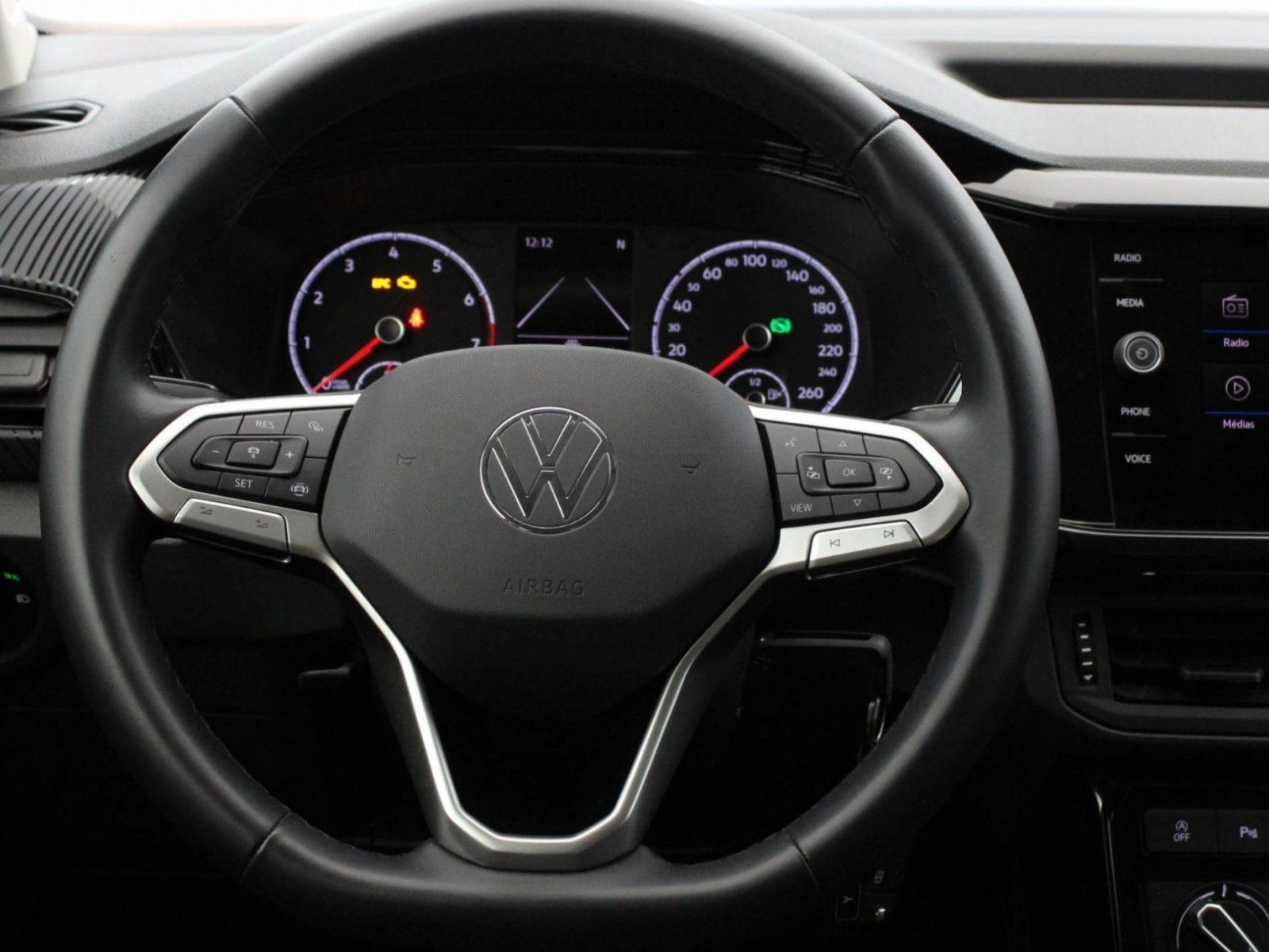 VOLKSWAGEN - T-CROSS - #175402 - 24
