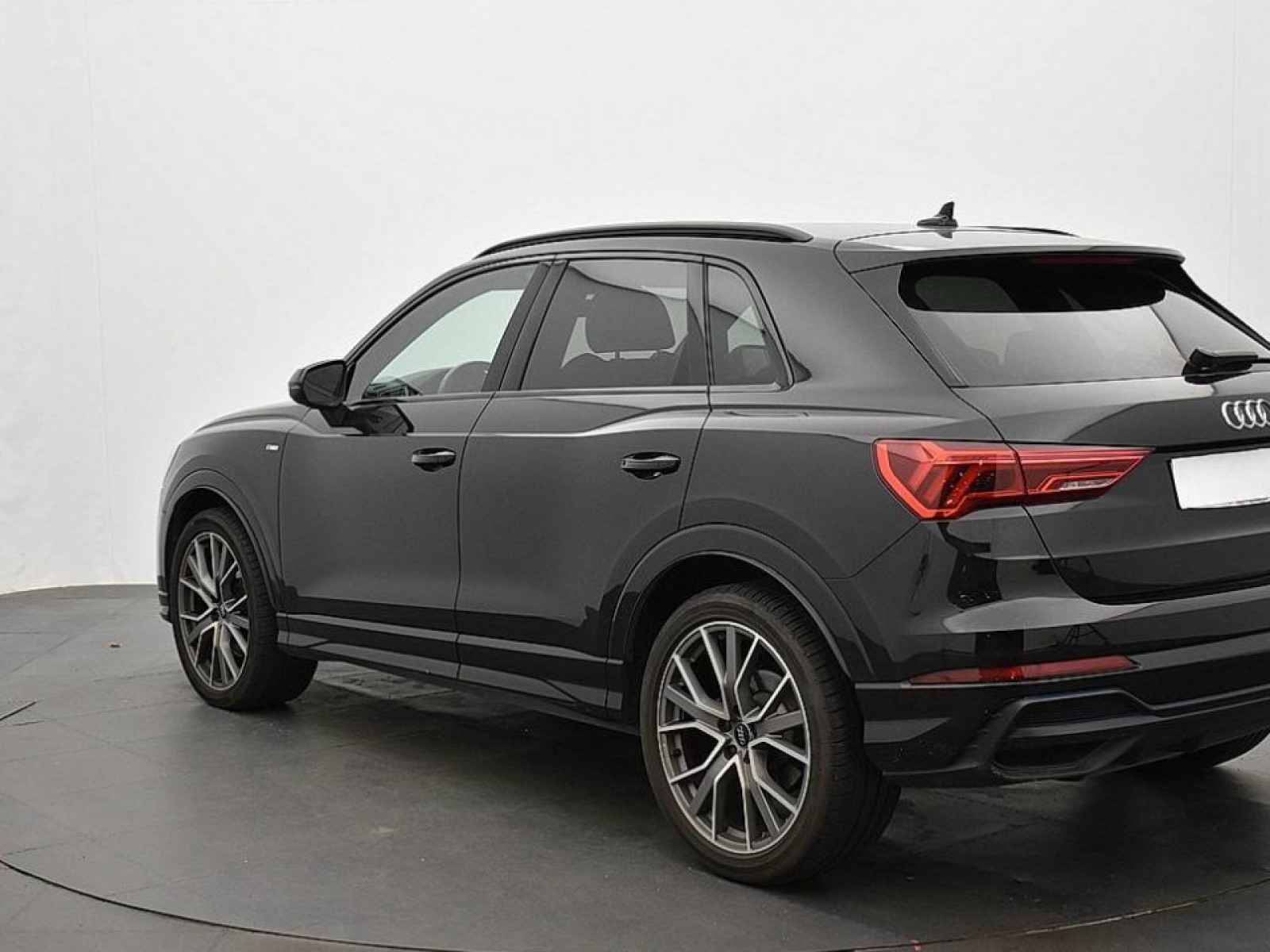 AUDI - Q3 - #181914 - 17