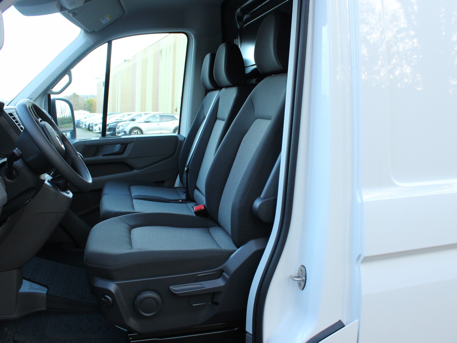 VOLKSWAGEN - CRAFTER VAN - #178416 - 7