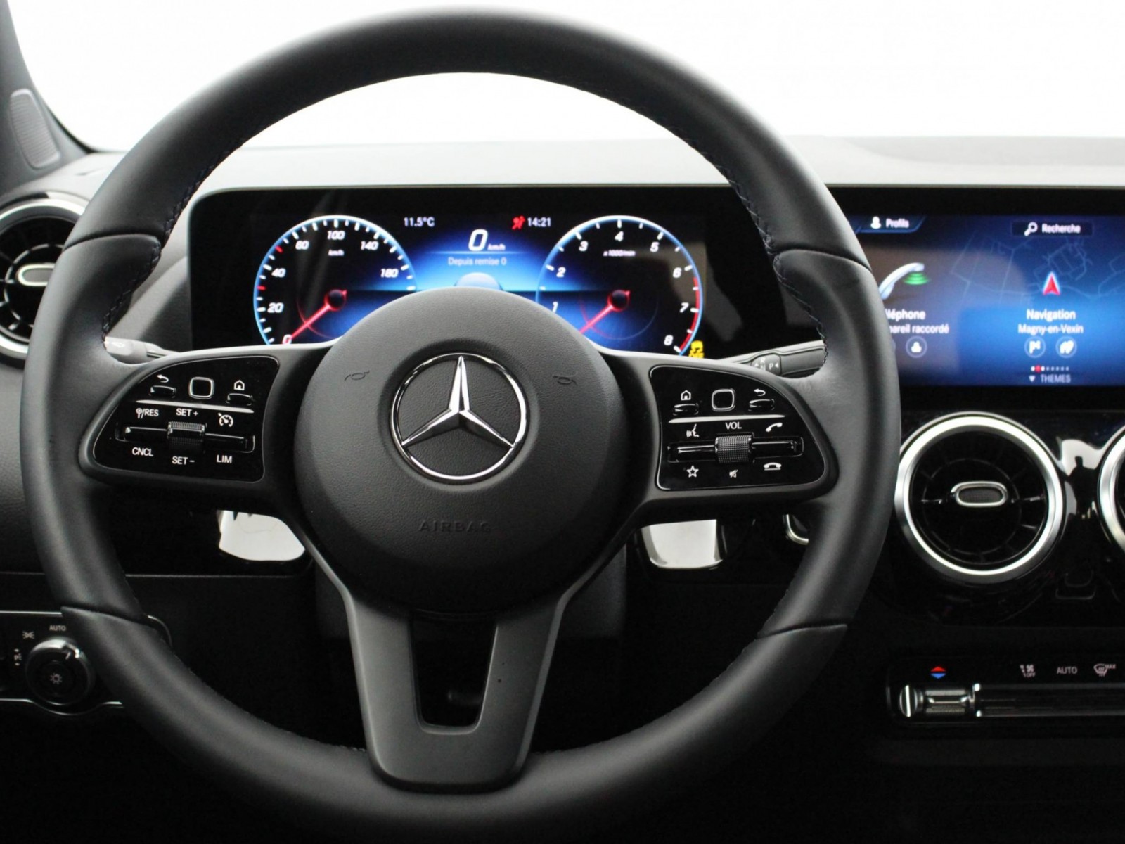 MERCEDES - GLA - #181907 - 25