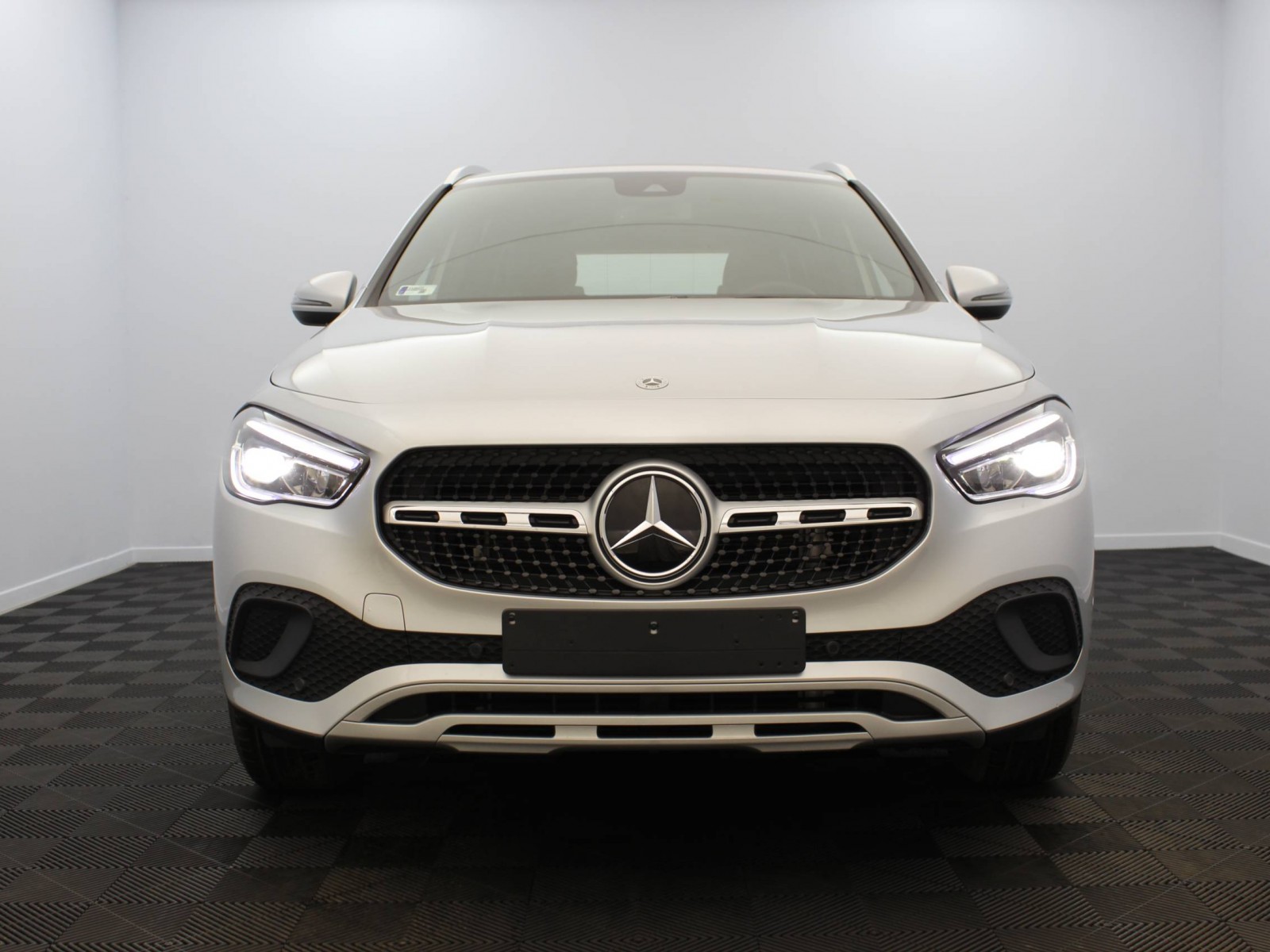 MERCEDES - GLA - #181907 - 4