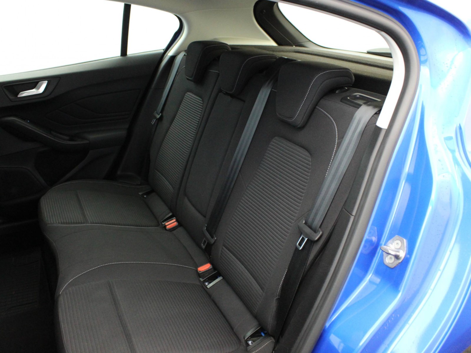 FORD - FOCUS - #181910 - 8