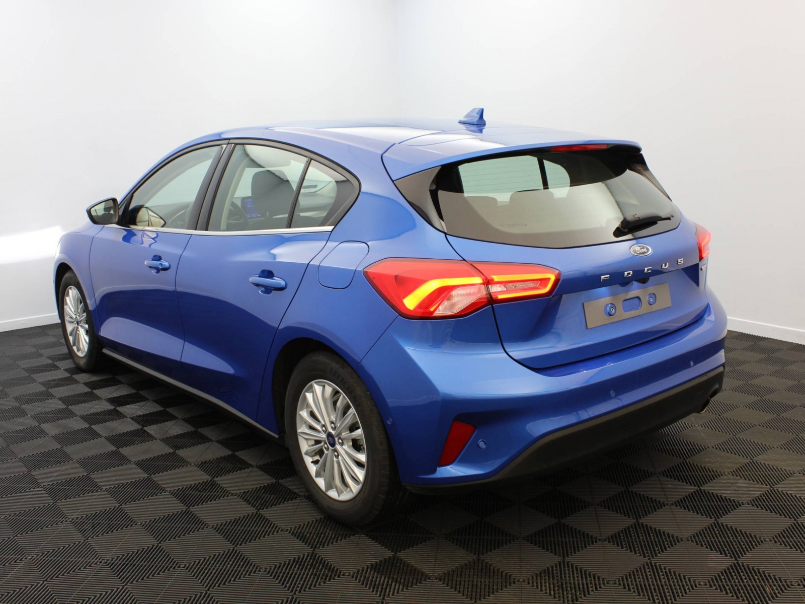 FORD - FOCUS - #181910 - 2