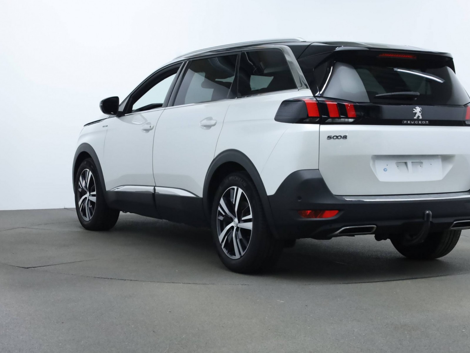 PEUGEOT - 5008 - #182237 - 20