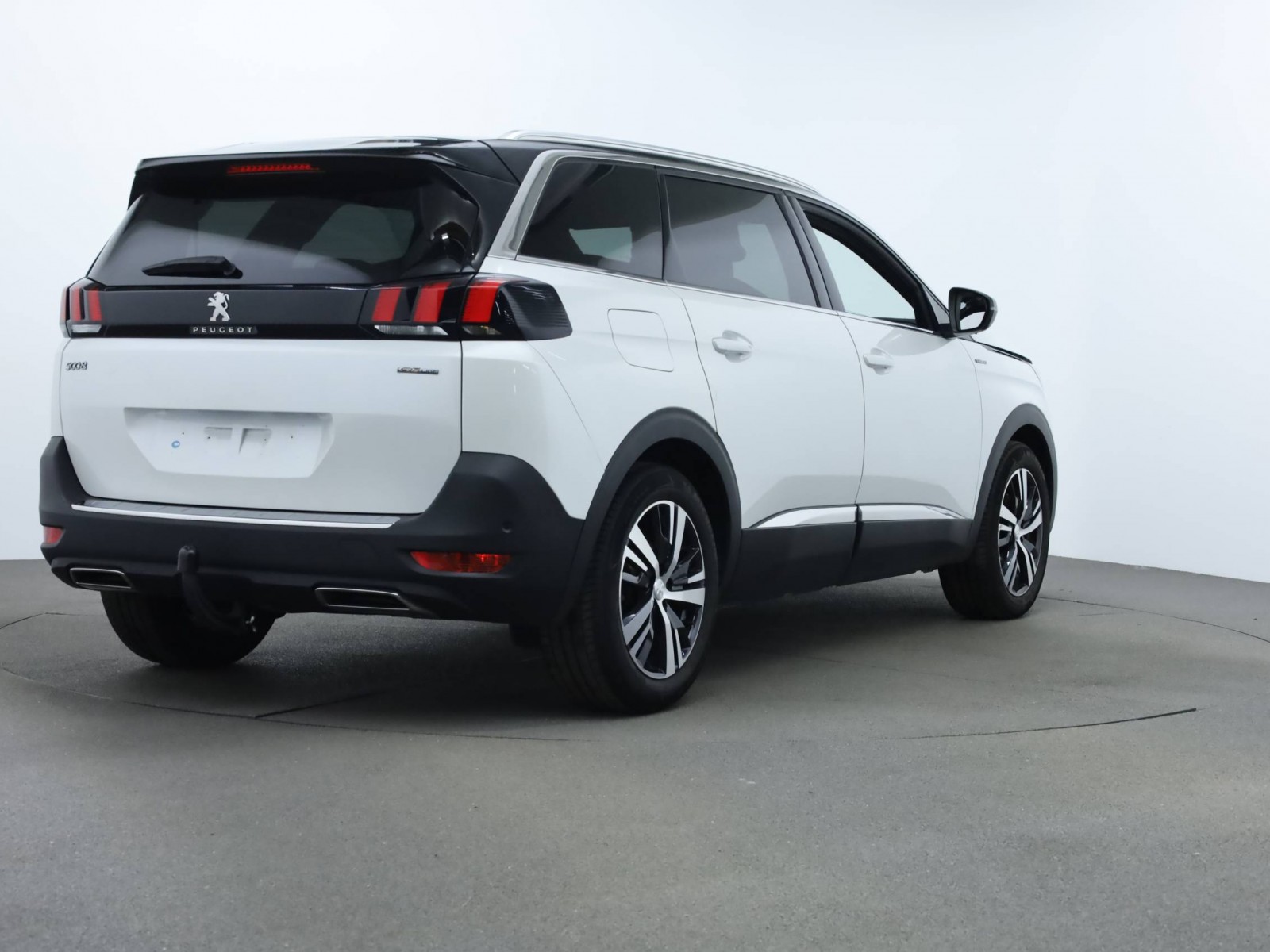 PEUGEOT - 5008 - #182237 - 4