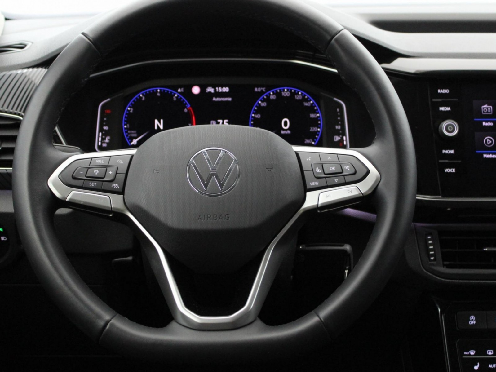 VOLKSWAGEN - T-CROSS - #182131 - 31