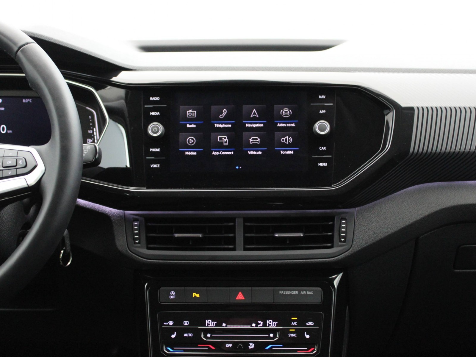 VOLKSWAGEN - T-CROSS - #182133 - 11