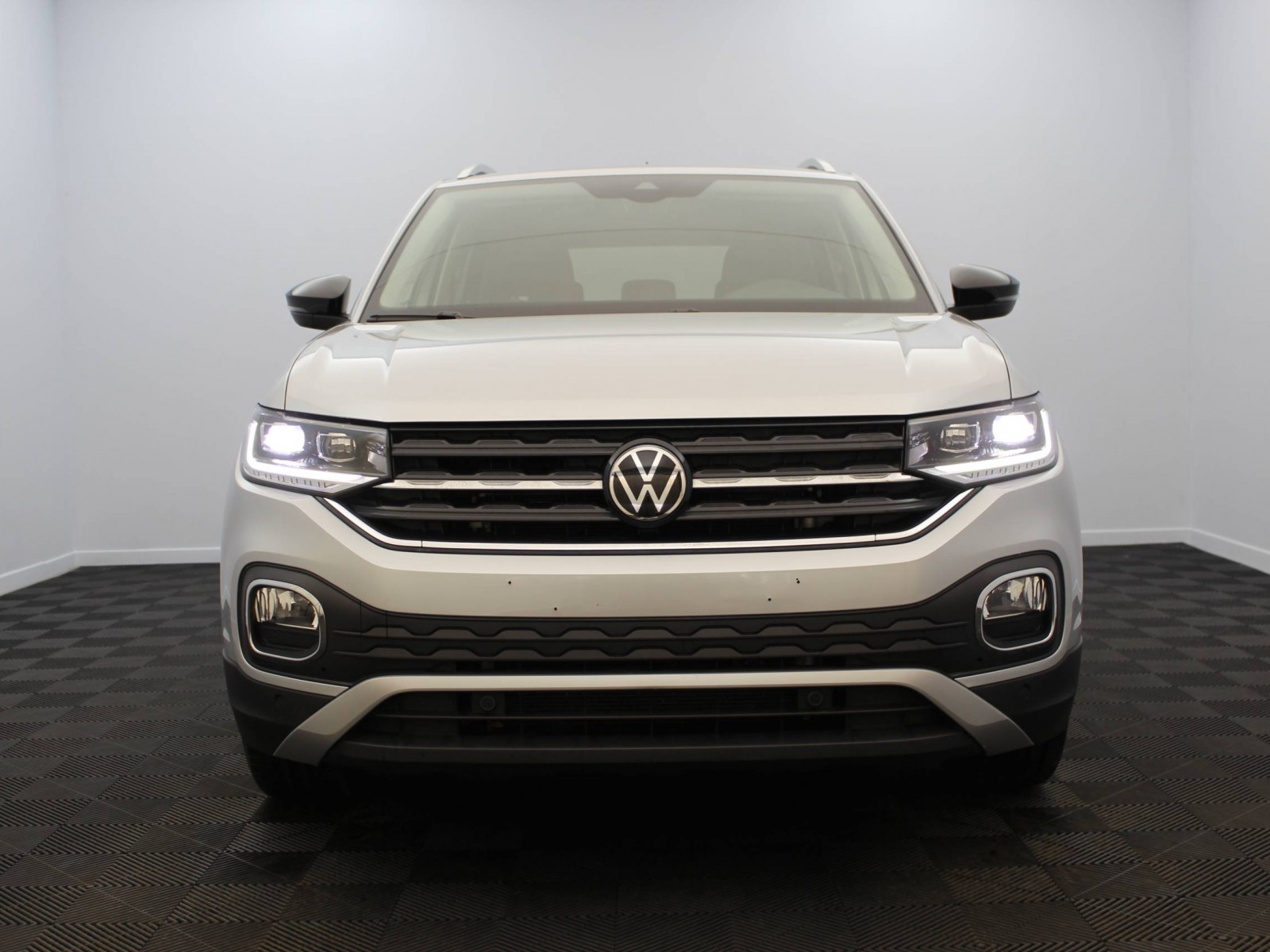 VOLKSWAGEN - T-CROSS - #182133 - 4