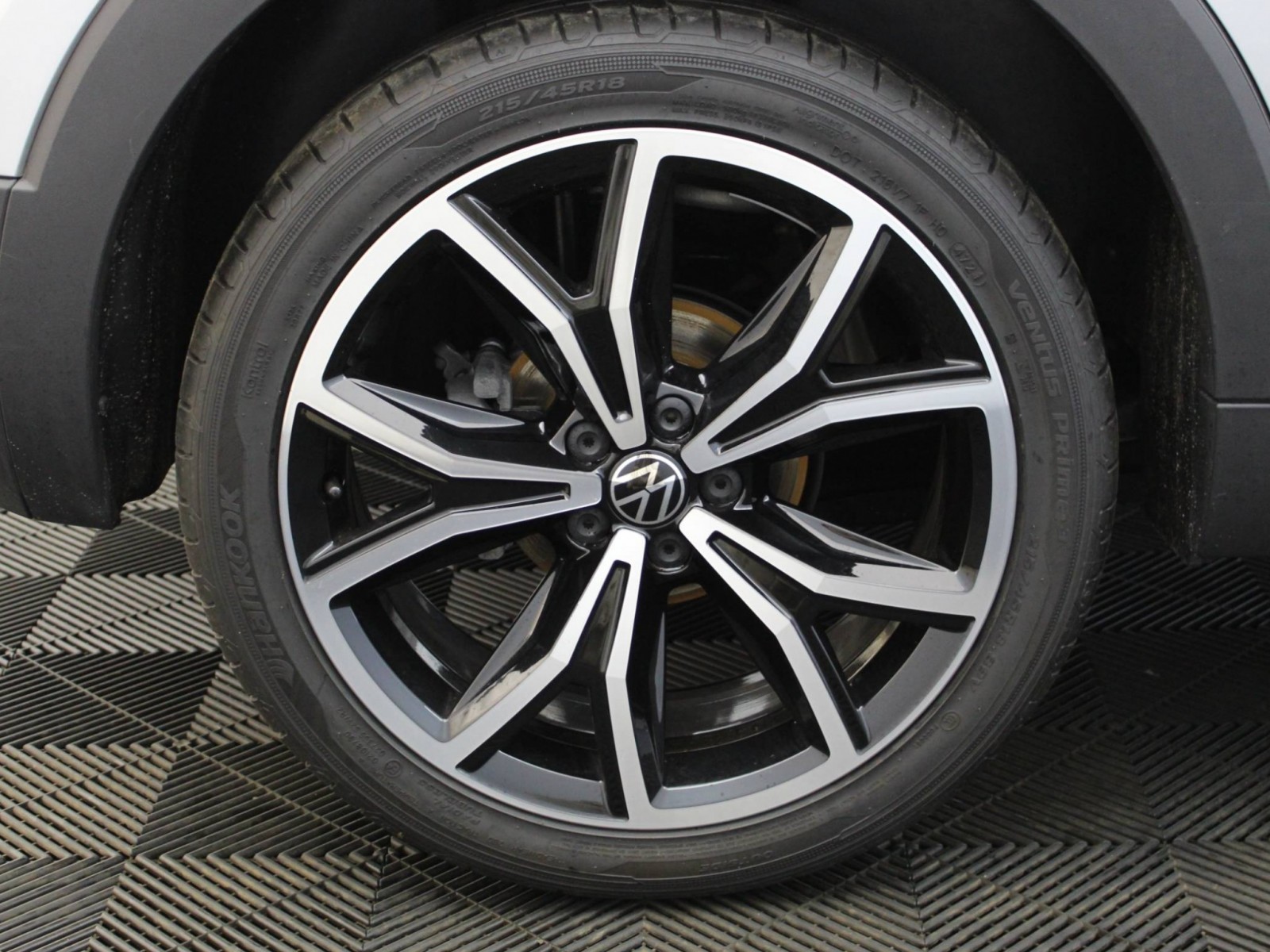 VOLKSWAGEN - T-CROSS - #182133 - 21